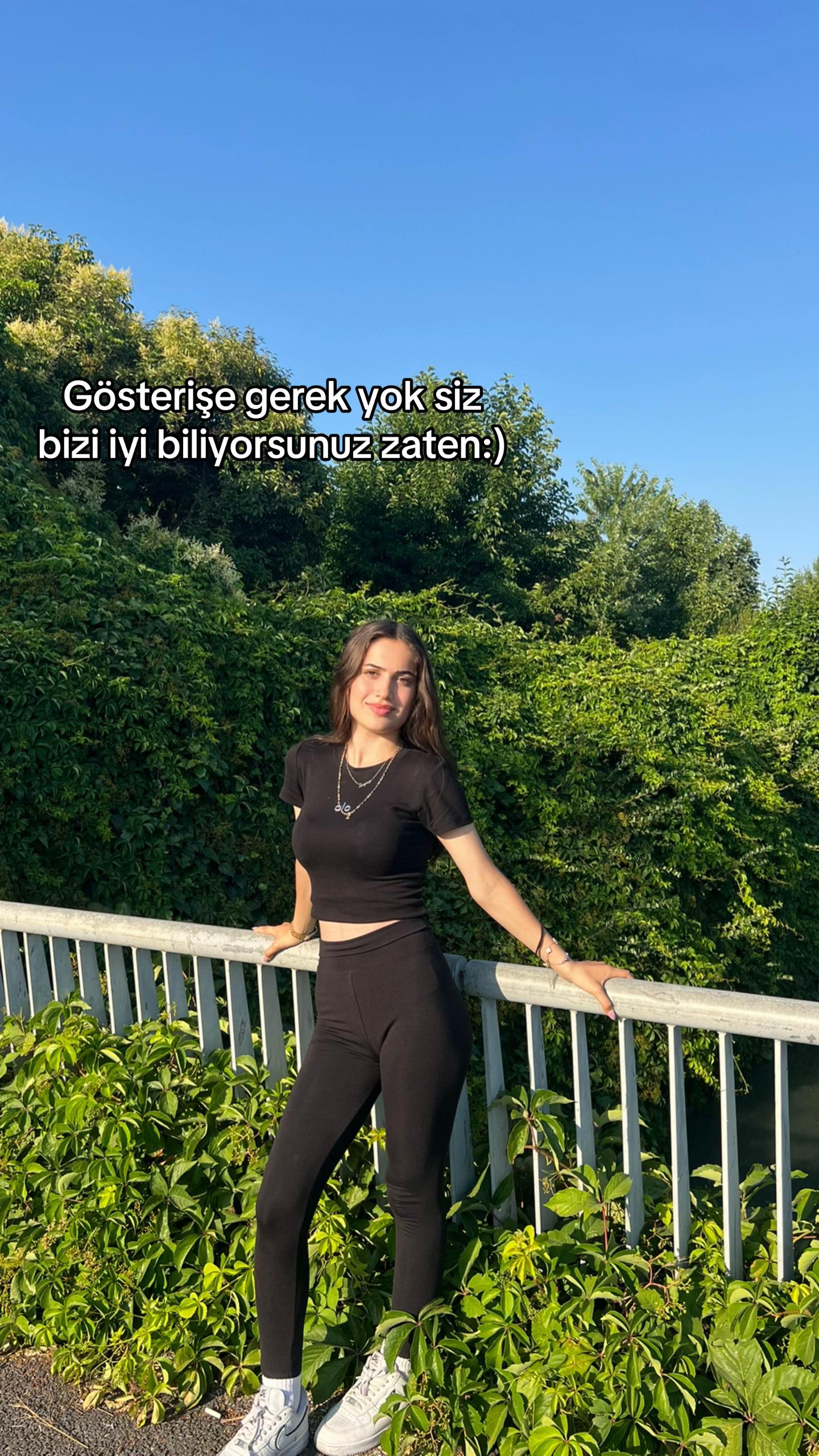 @zeynepllls