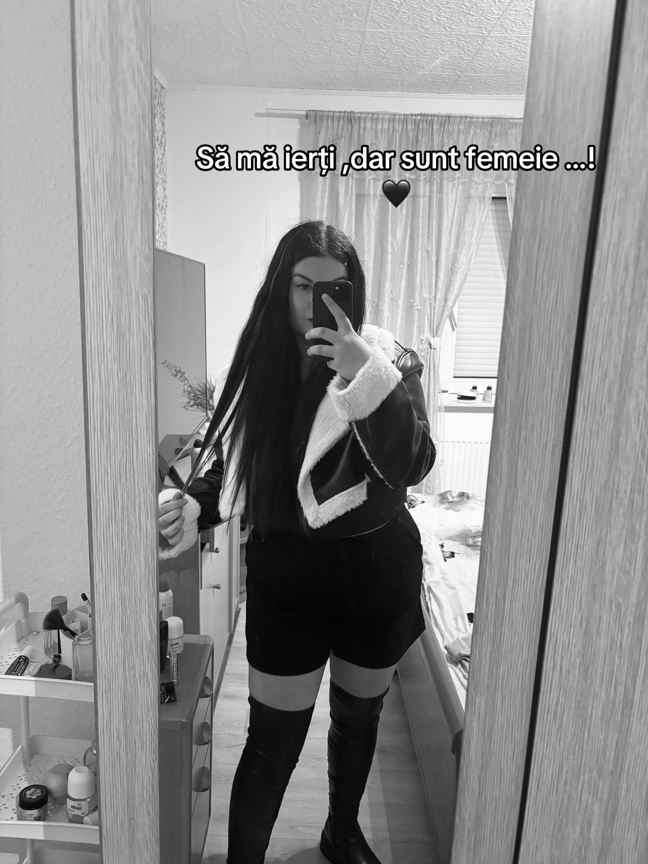 @petronela_🖤