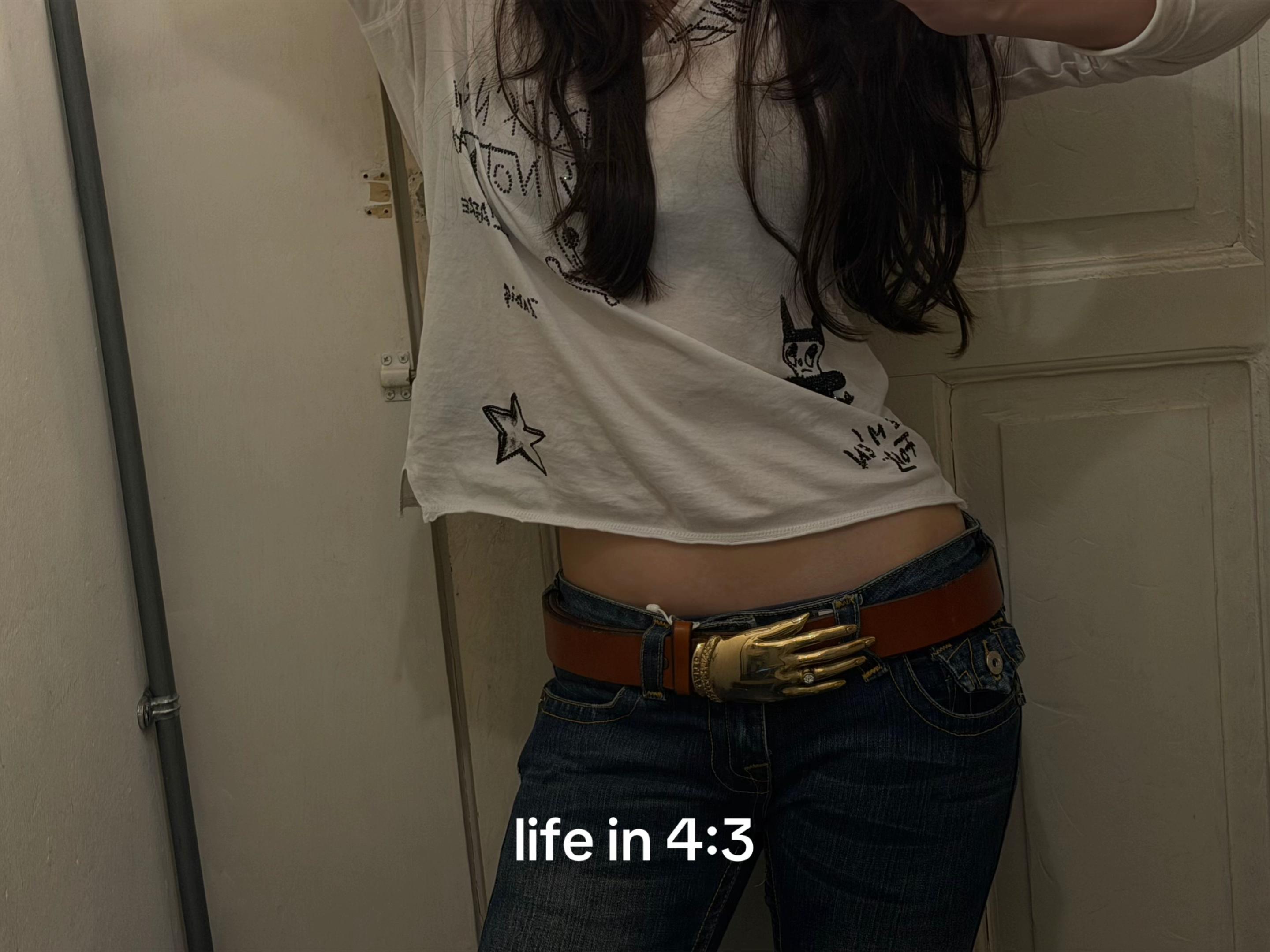 @Jo