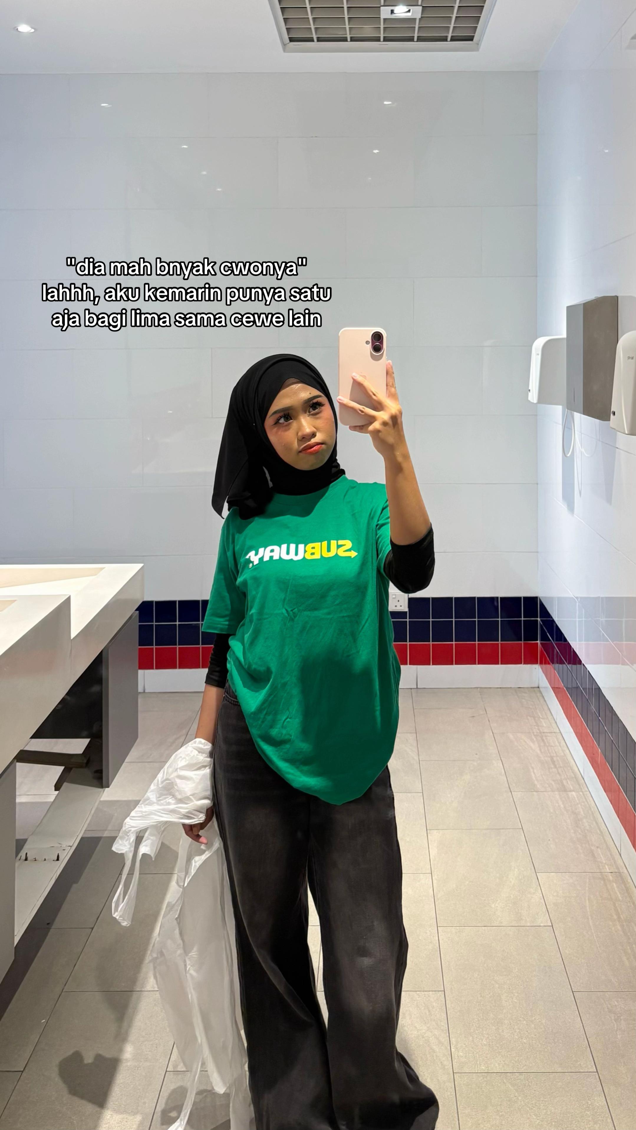 @𝓶𝓲𝓶𝓸 ꨄ︎