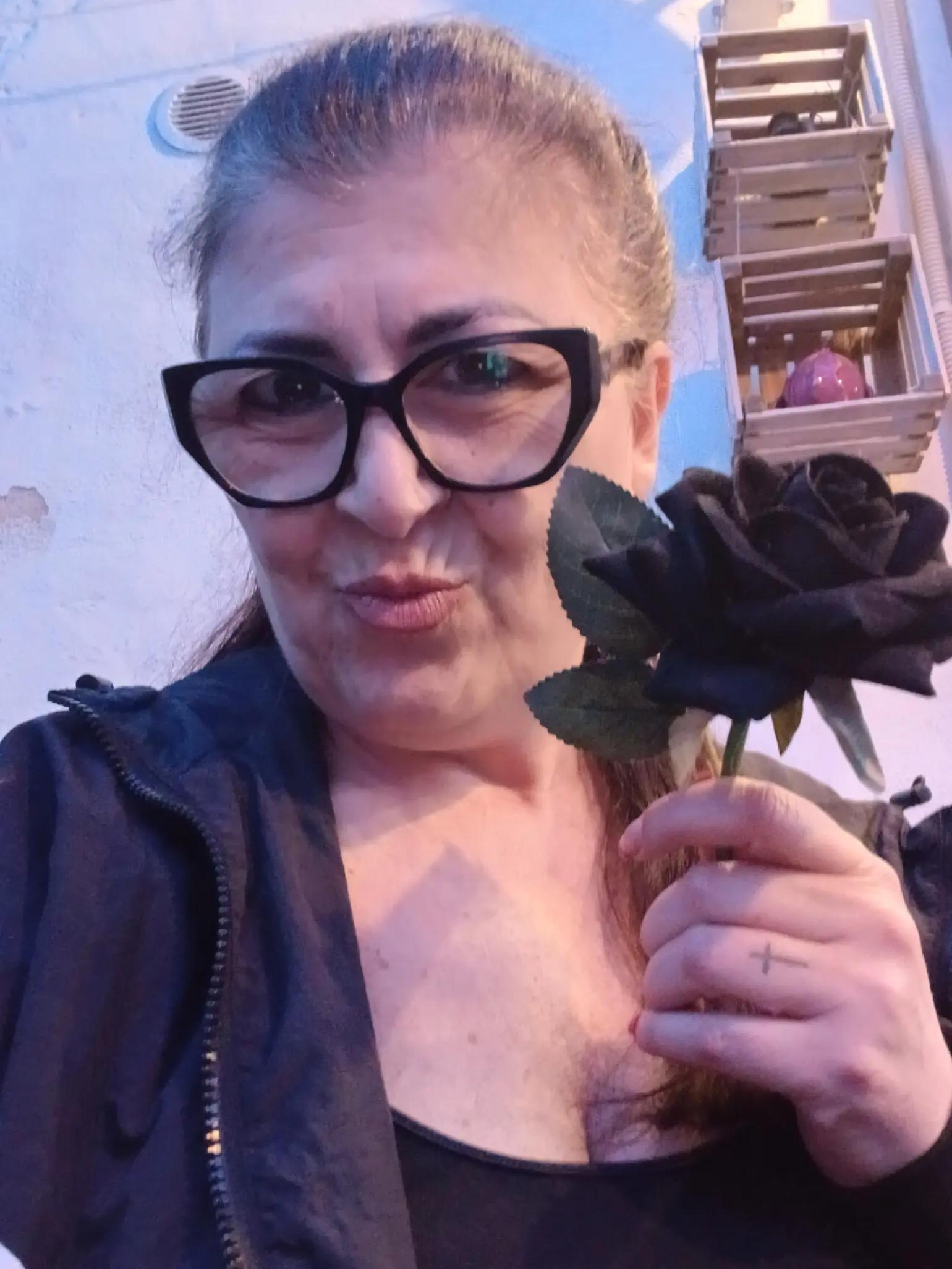 @Perla Del Sahara