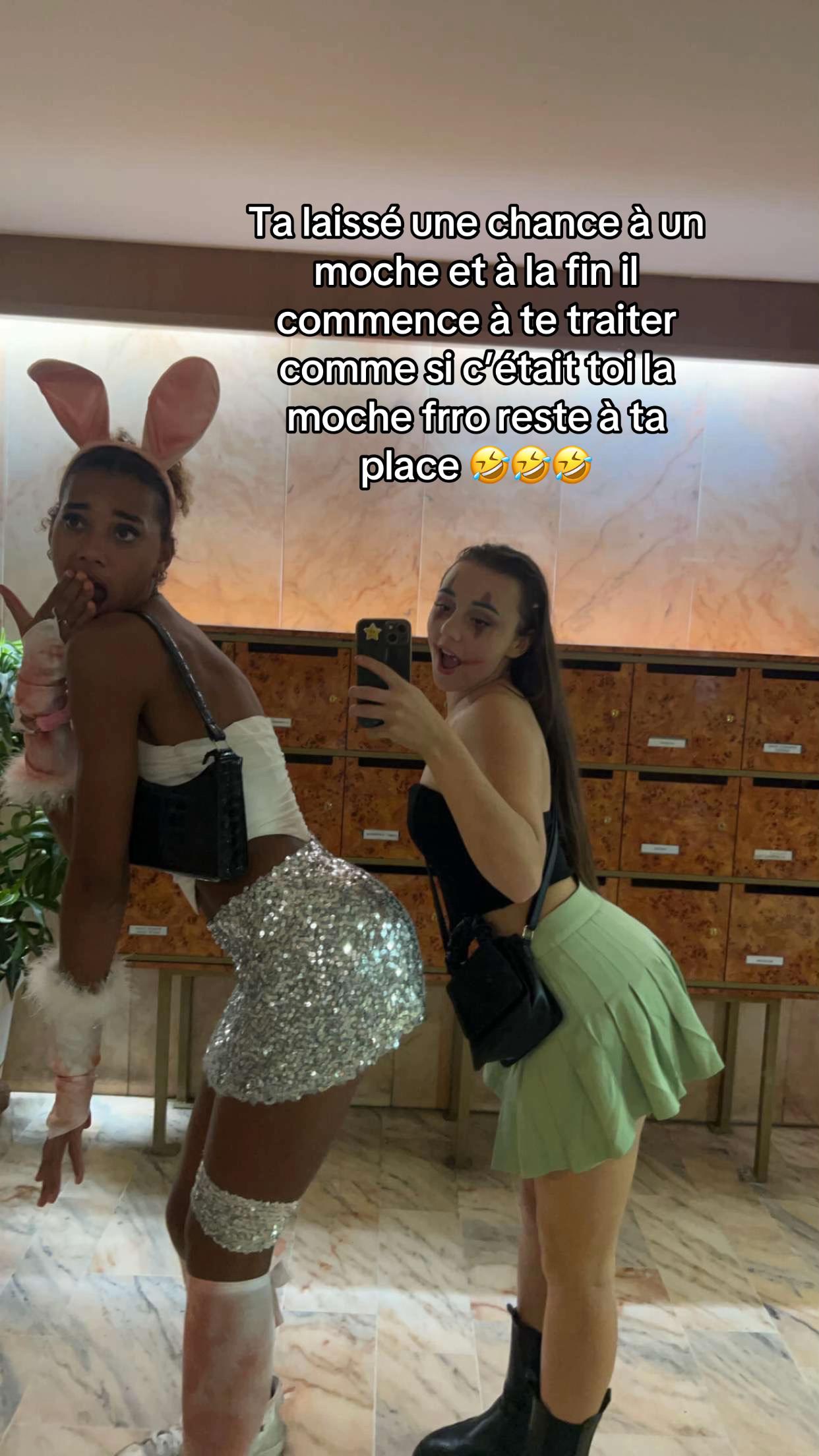 @Coralie05