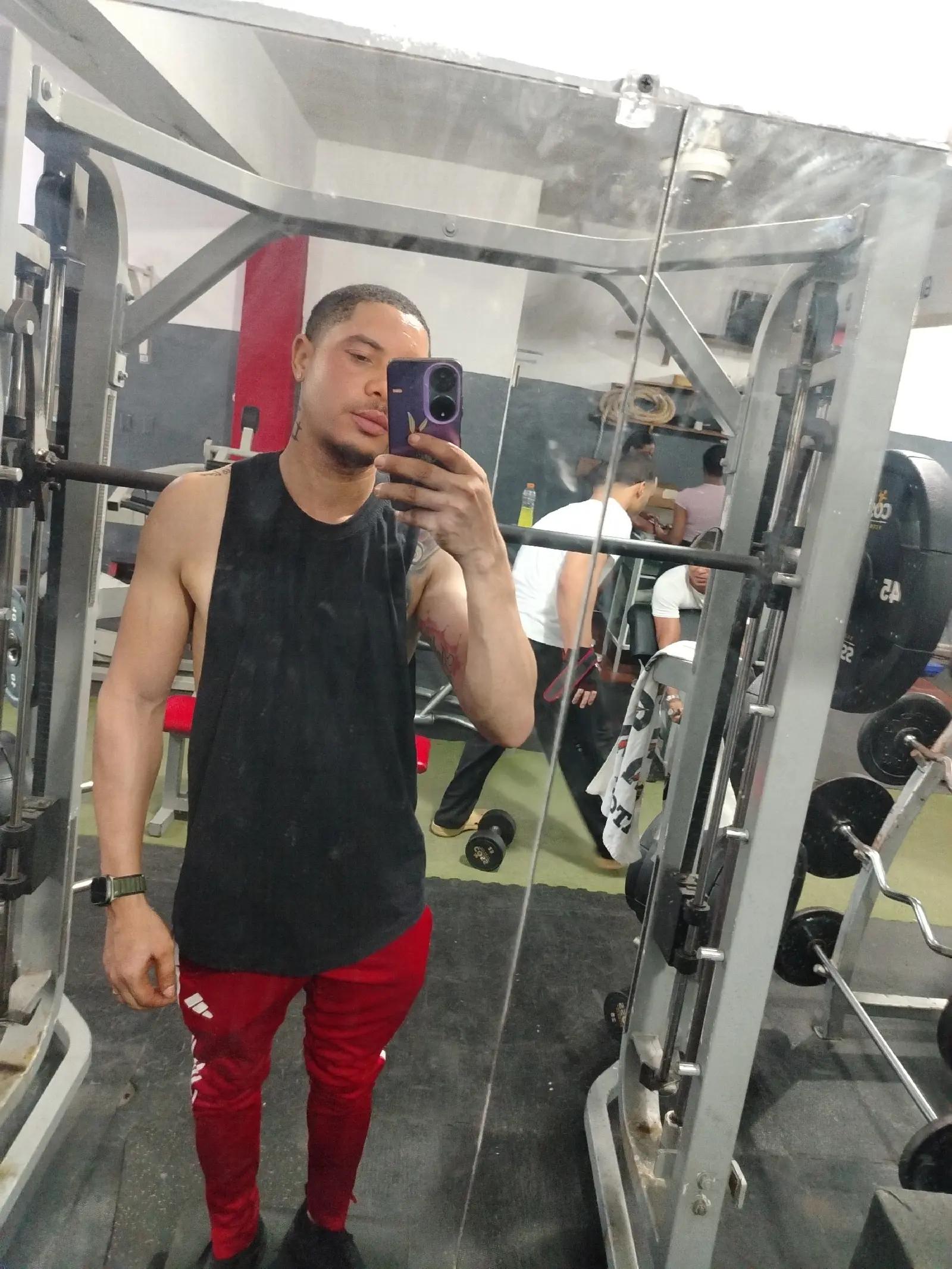@androvel23