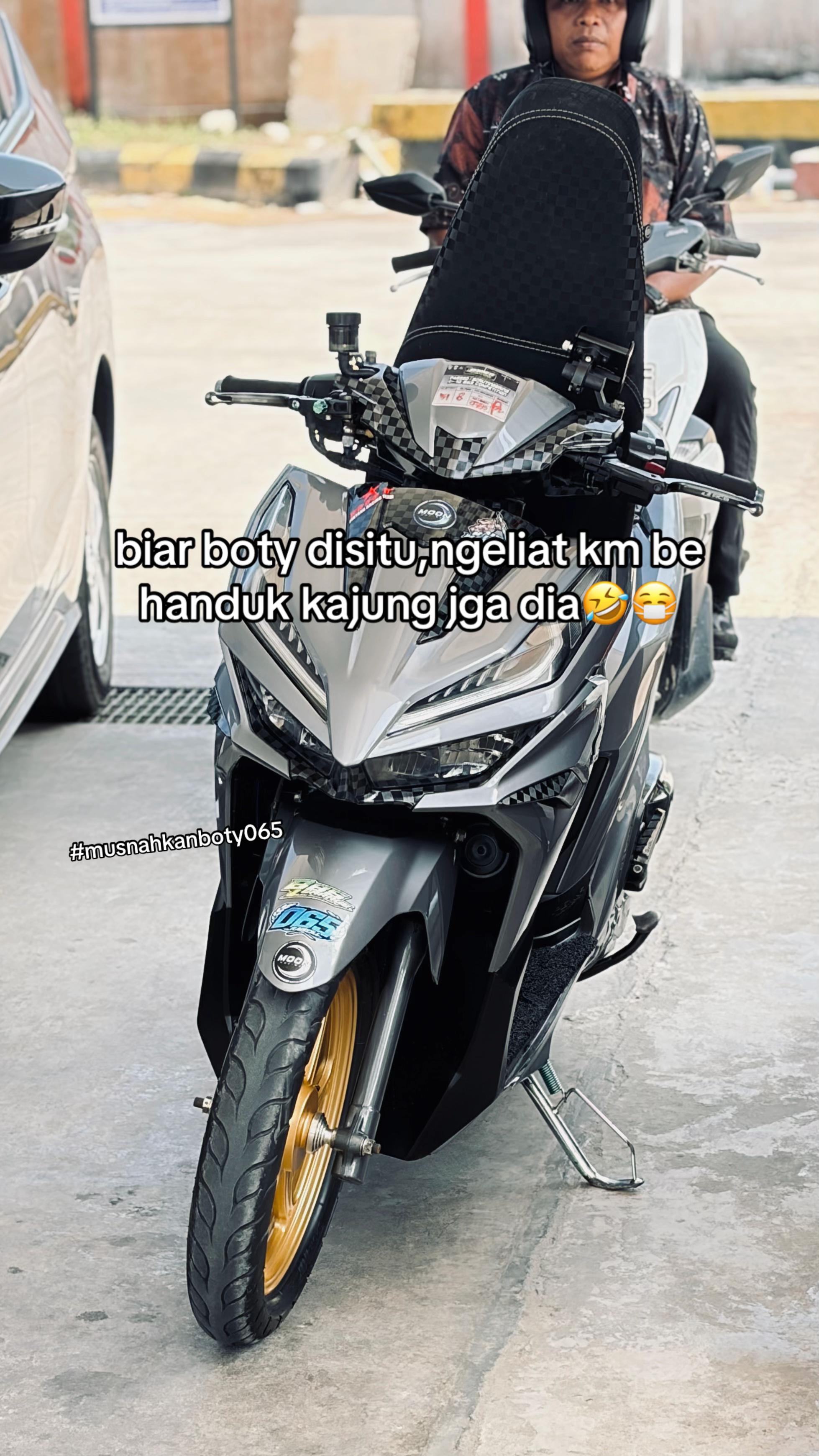 @🕳️