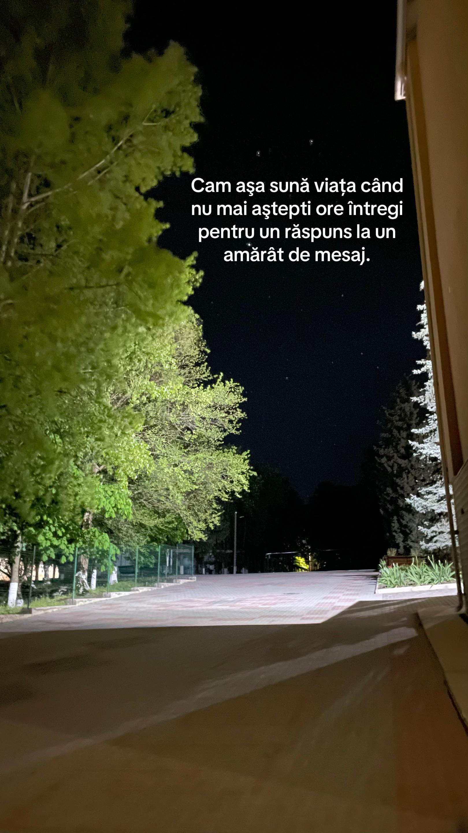 @🖤
