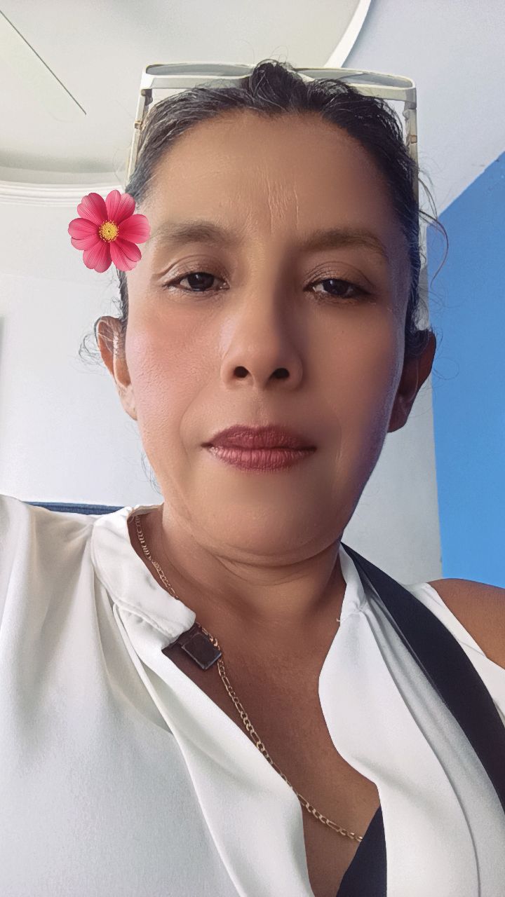 @Lola Juarez