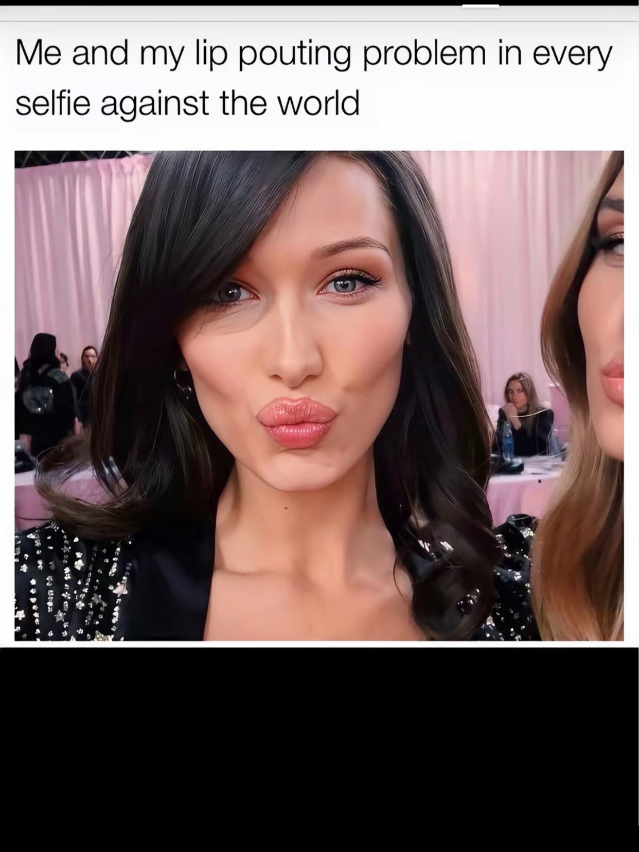@𝒥.