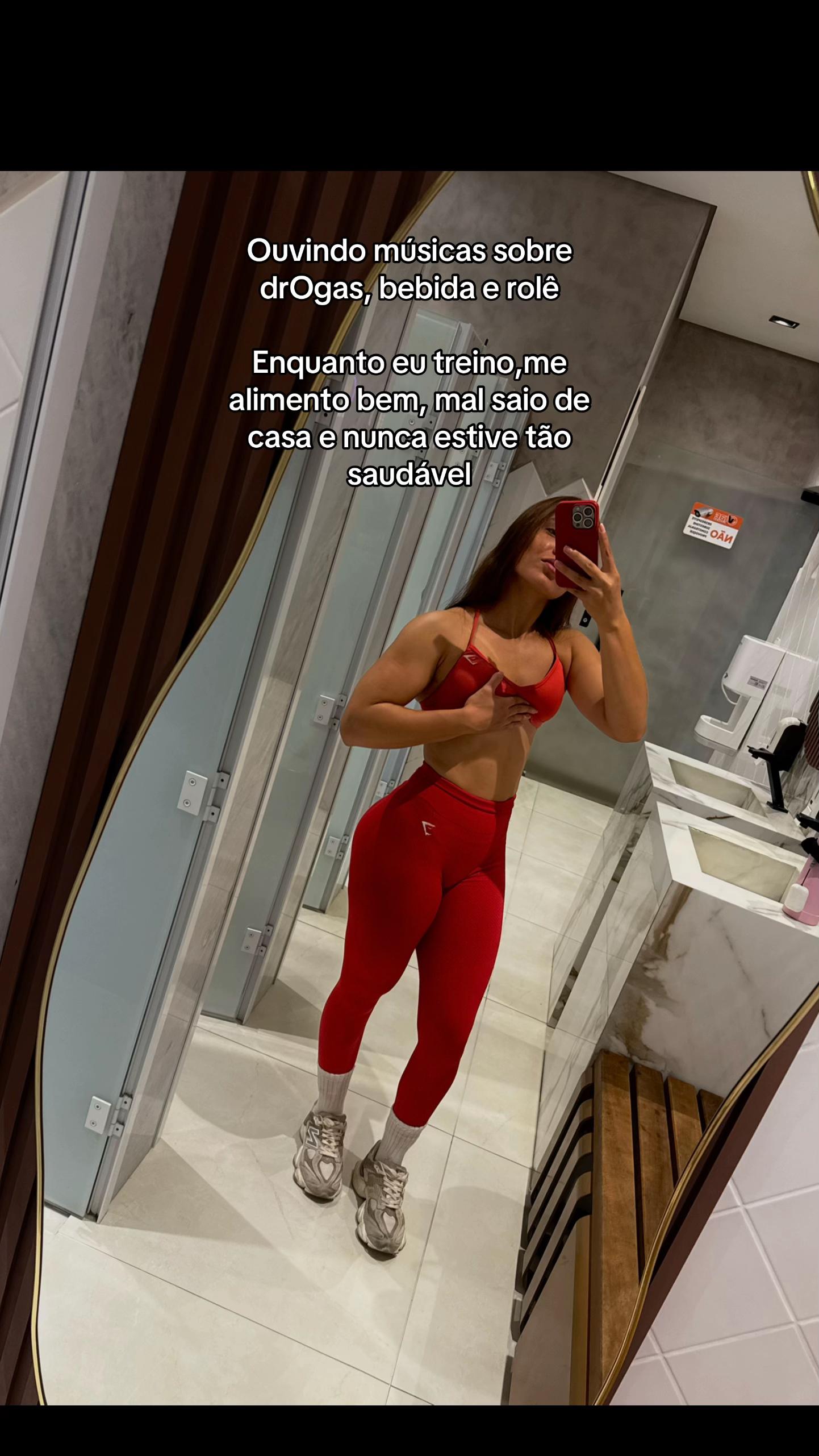 @Mônicalira
