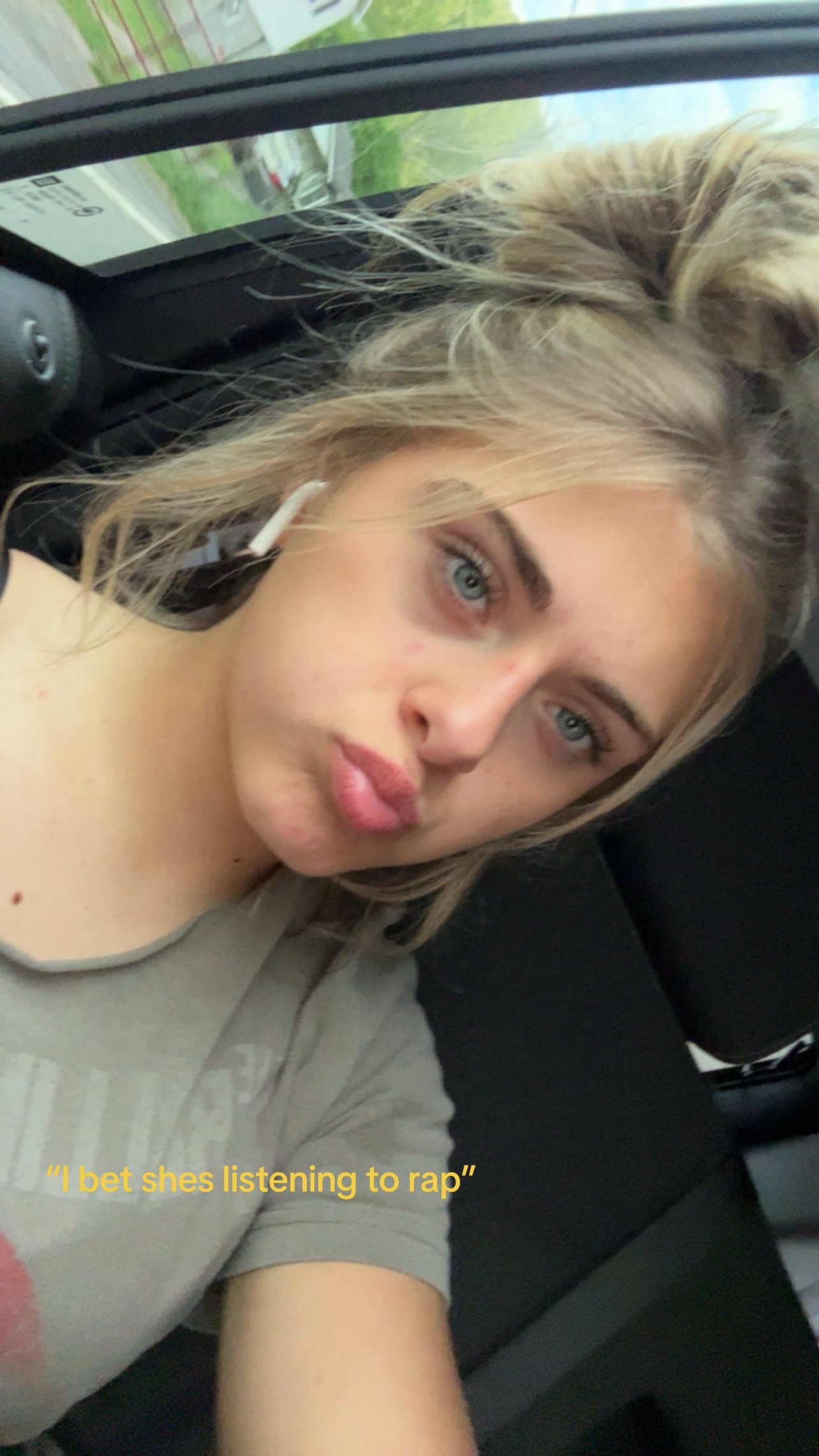 @blondehairloserr