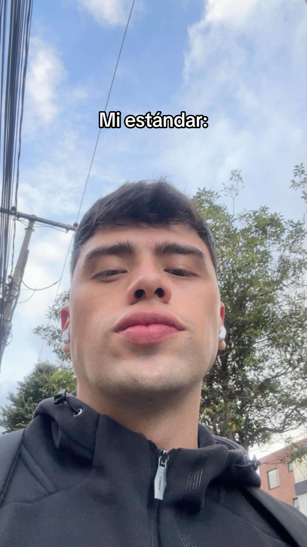 @DANIEL〽️