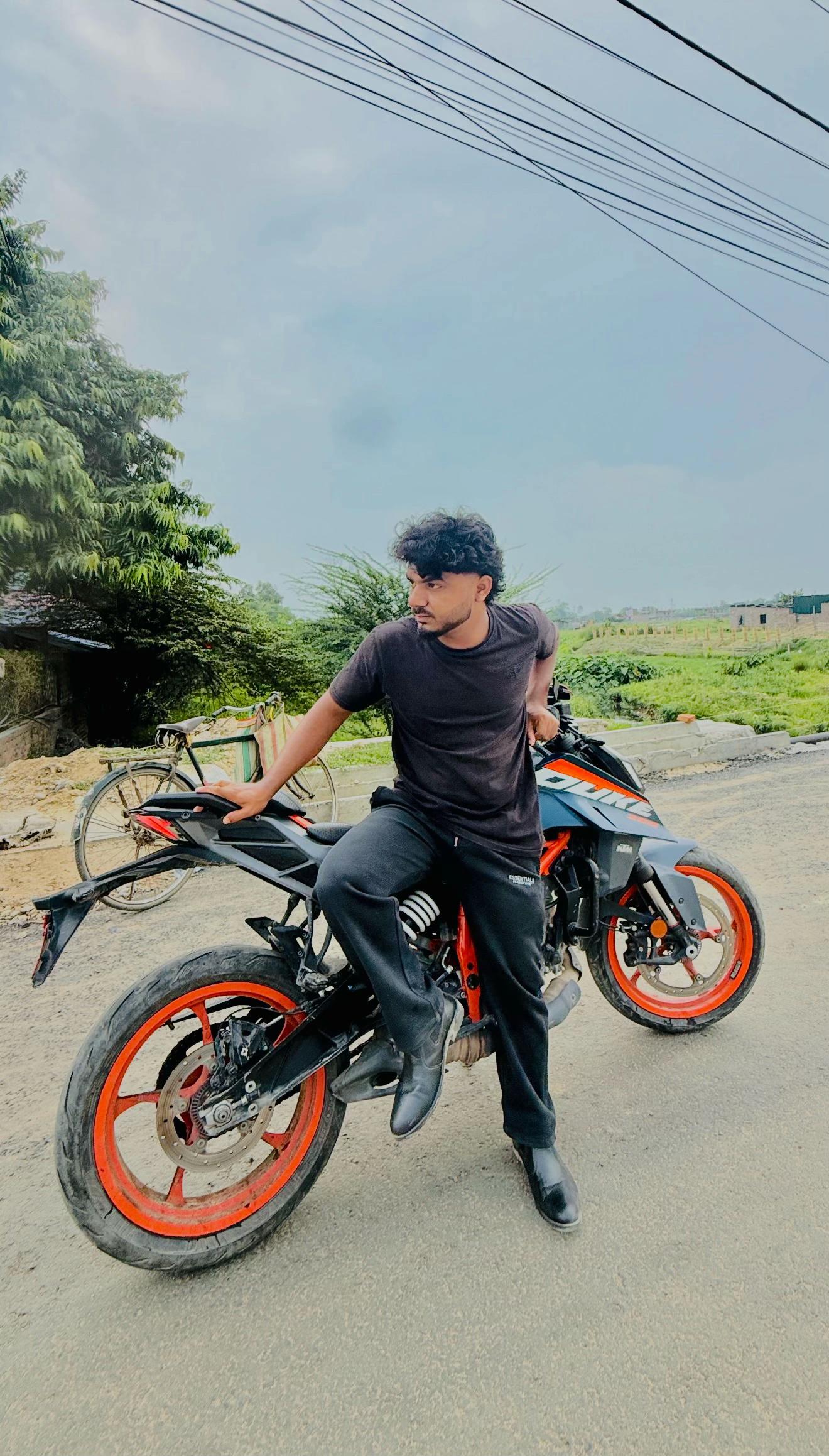 @Kalam.786☝️👀