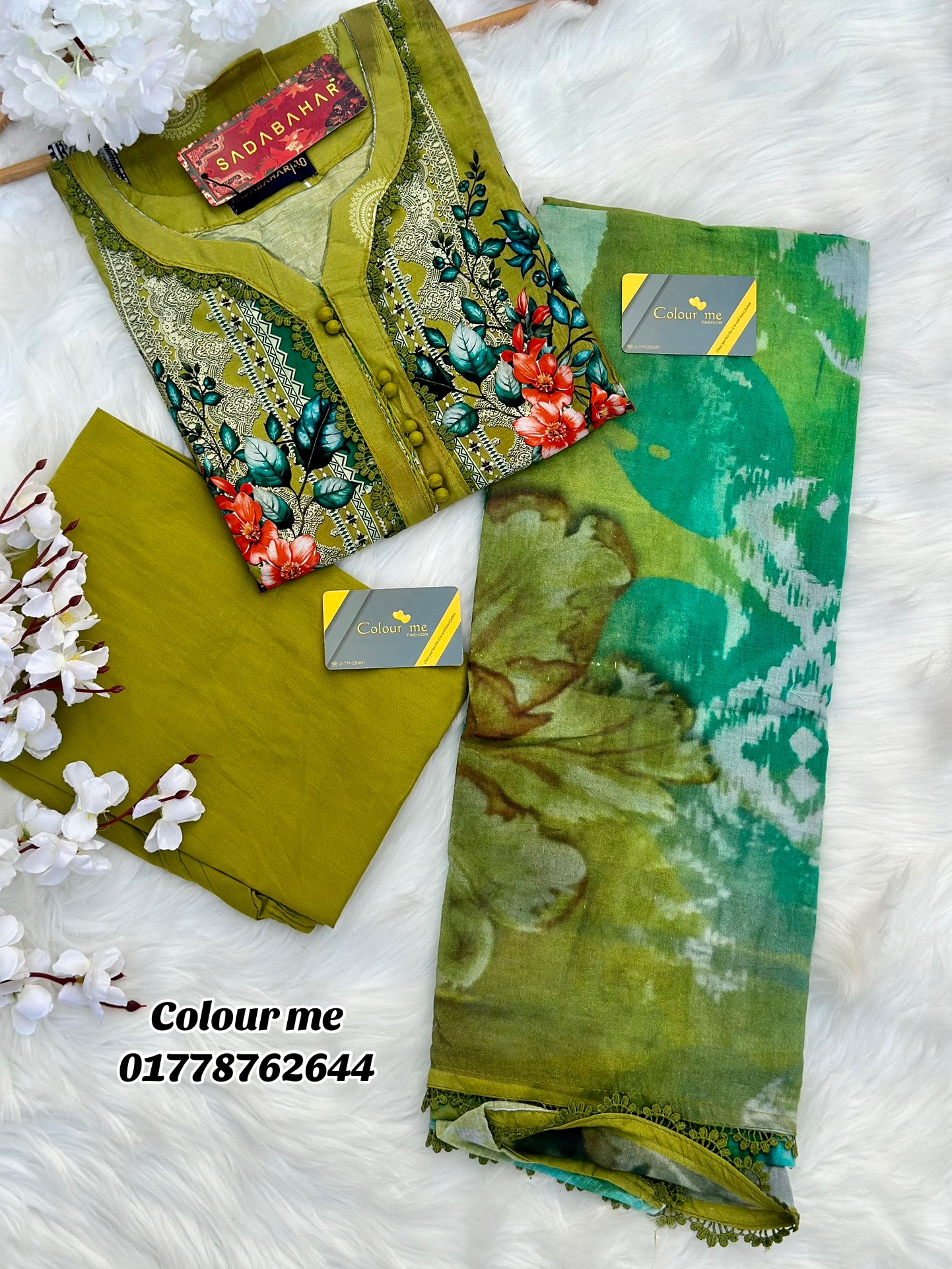 @Colour Me Fashion