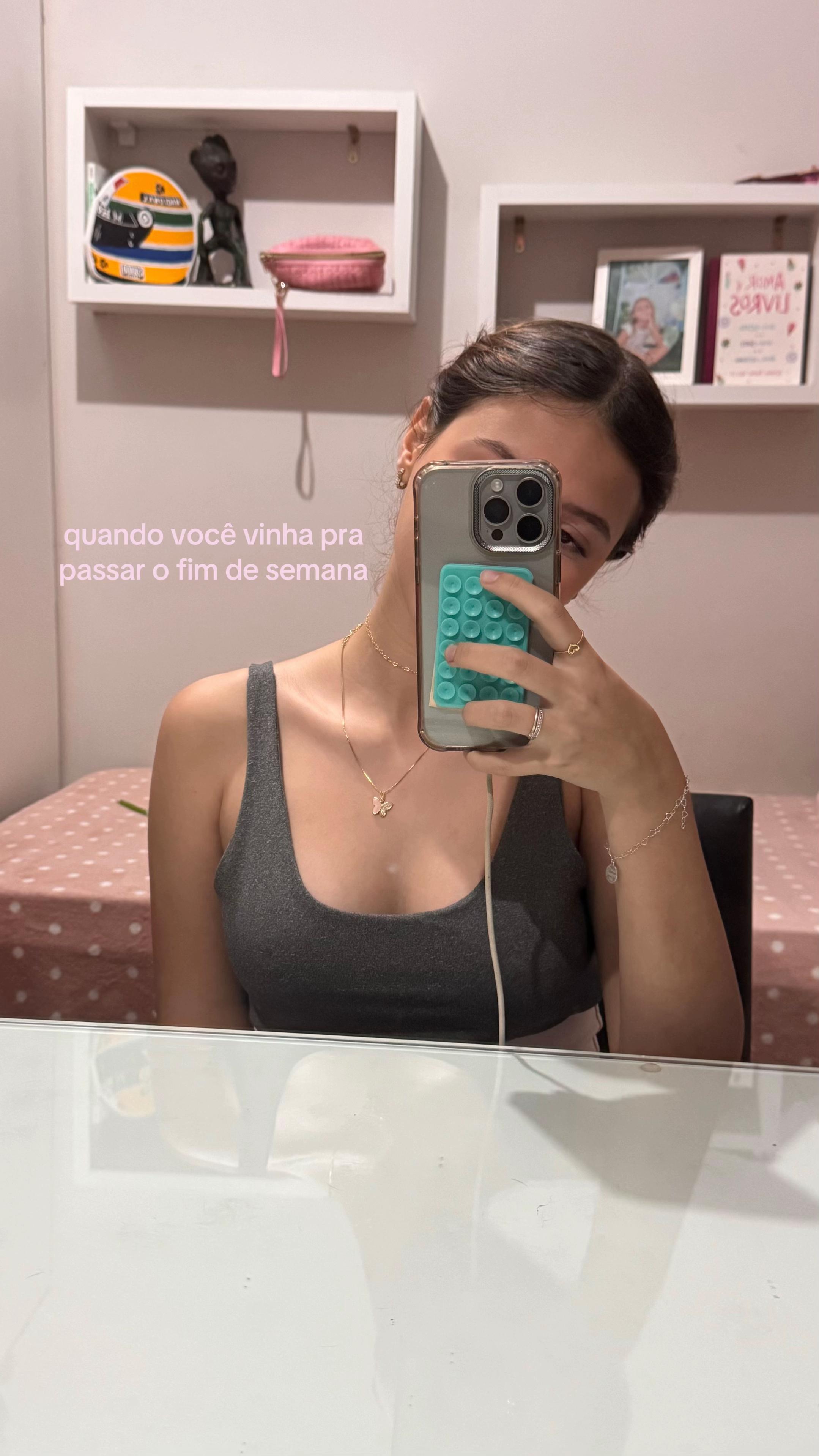 @Julia Senna 🪭🎡