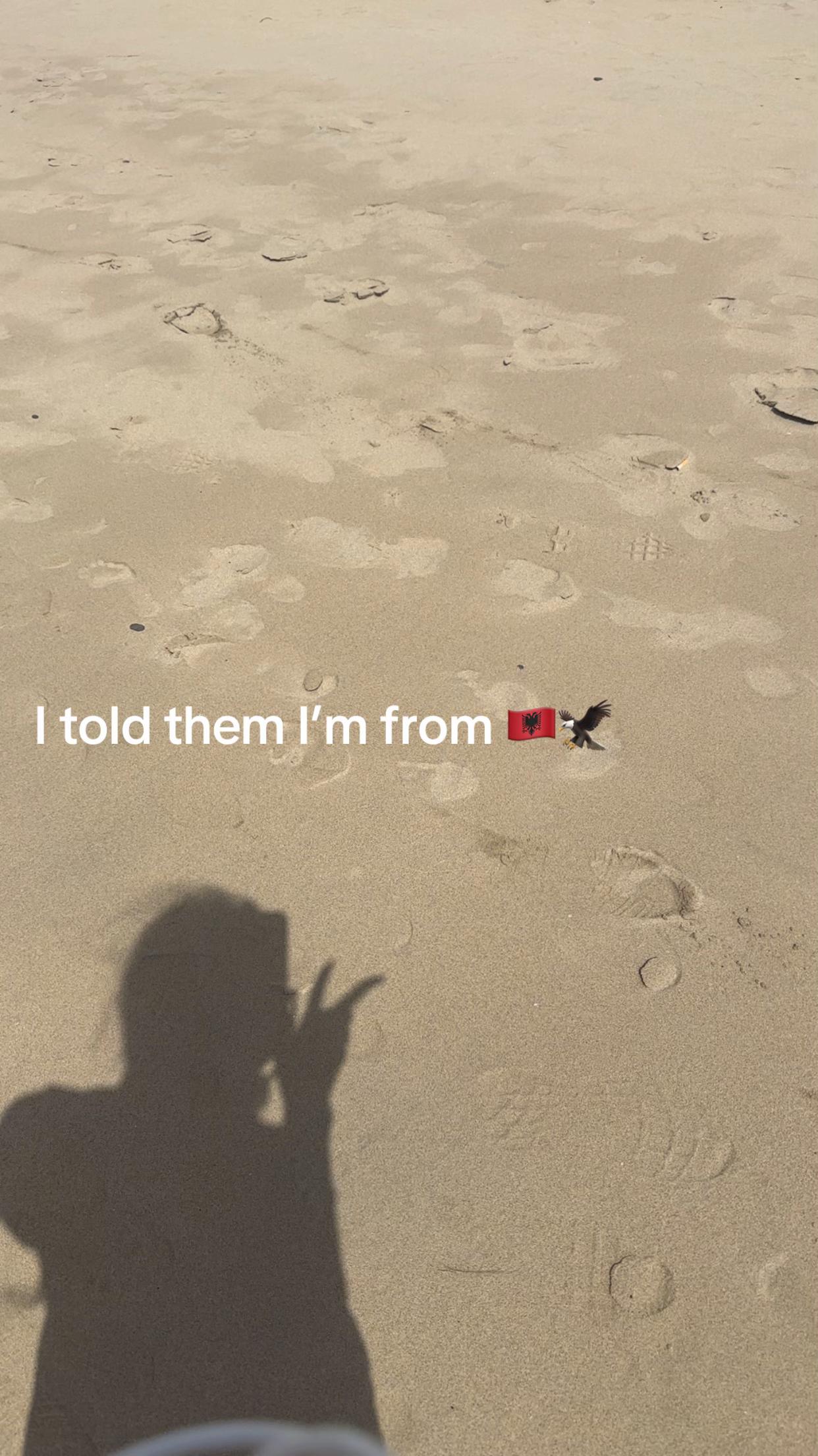 @🇦🇱