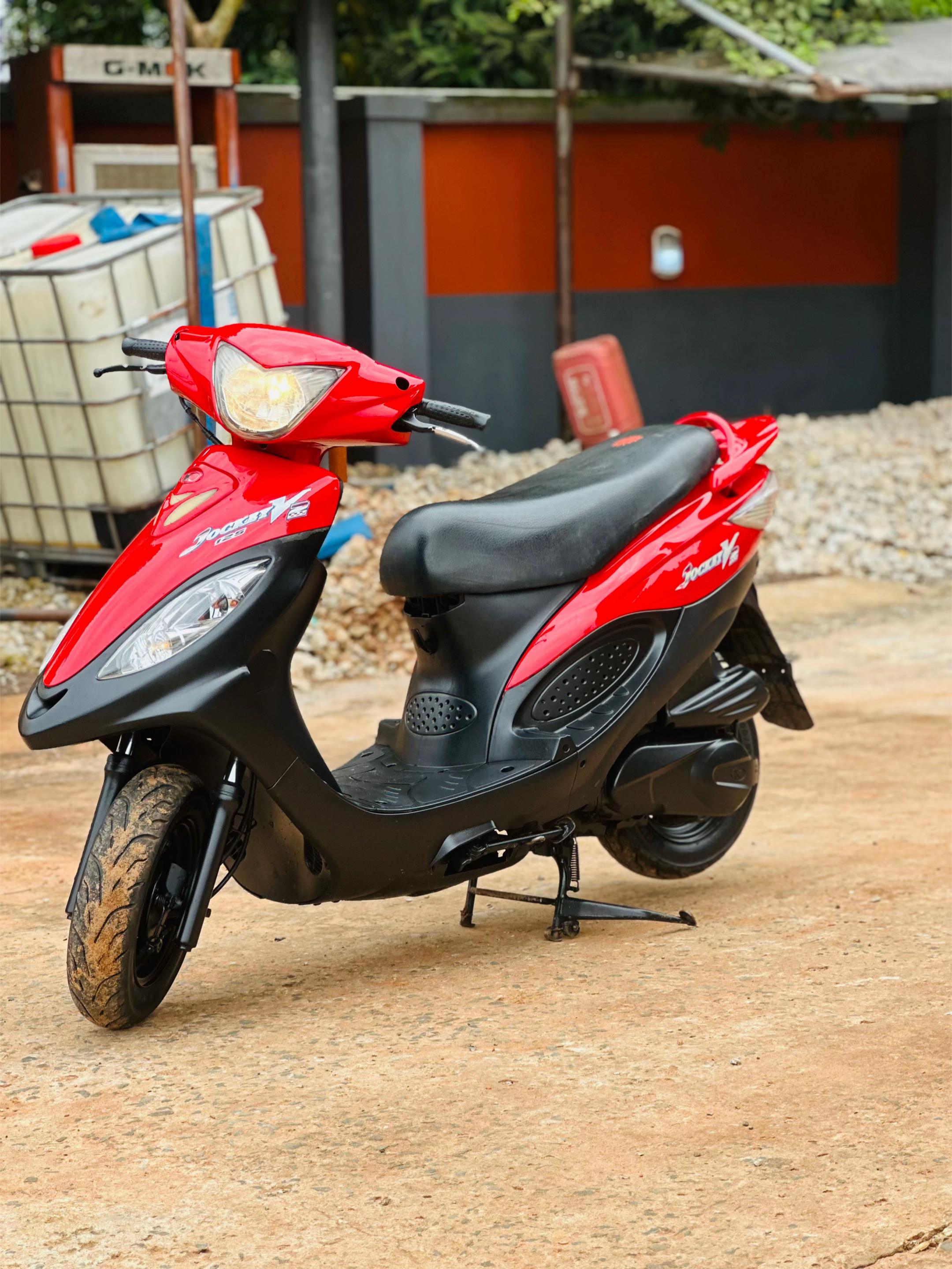 @Darian 🏍️