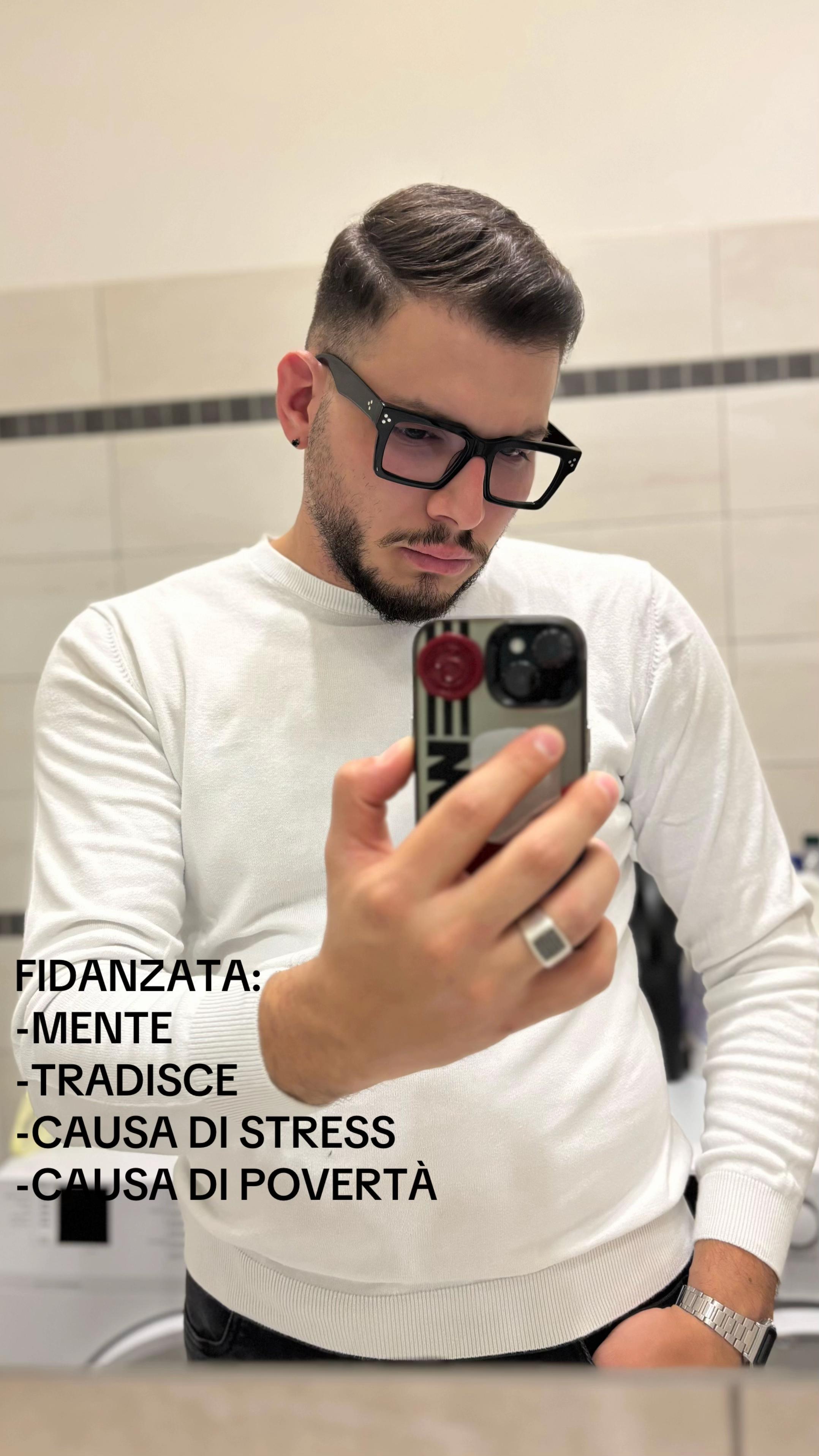 @Samuele Basile