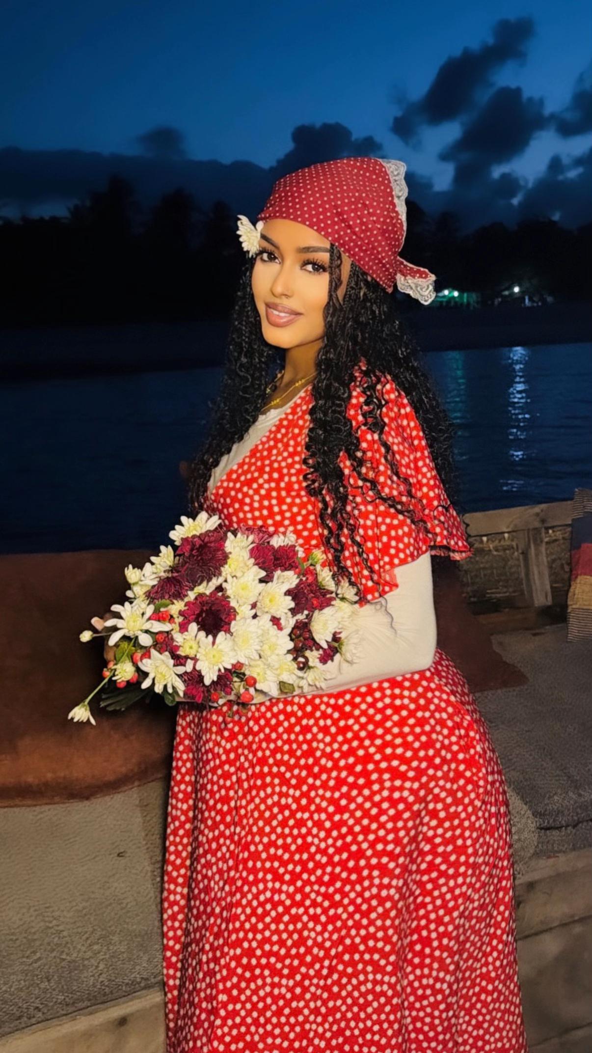 @Nina Jama🦋👸❤️🐐𓃵