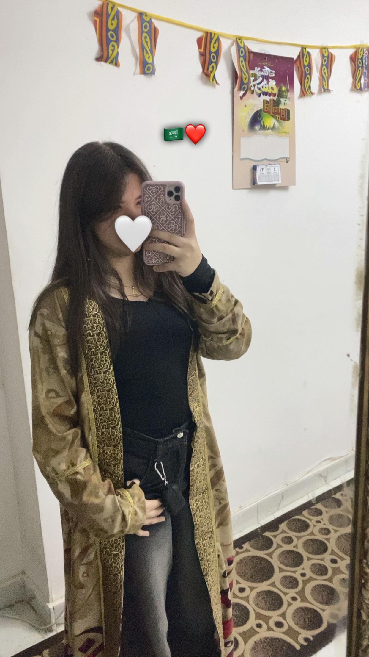 @𝐊🐊”