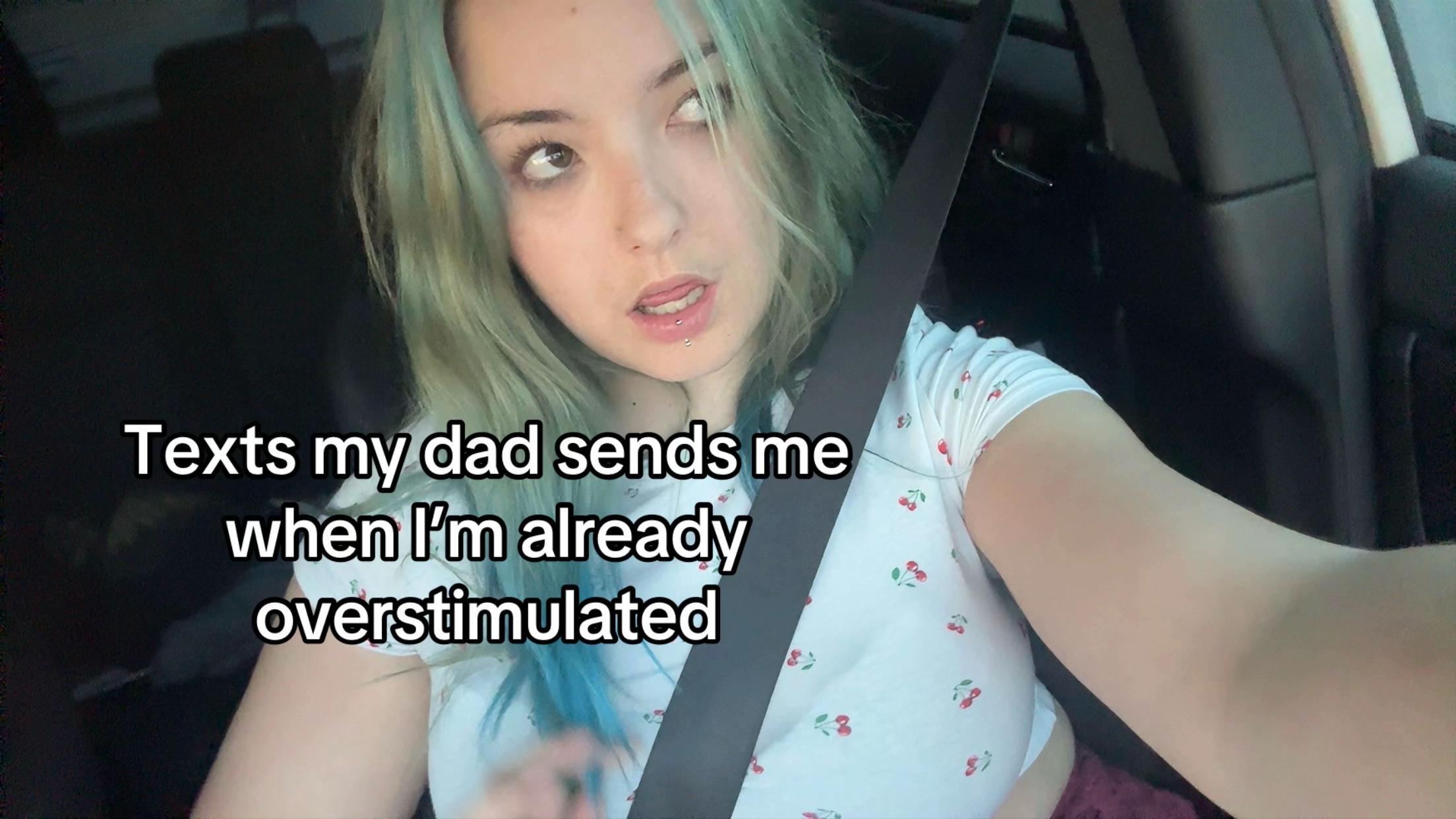 @thatbluehairbaddie