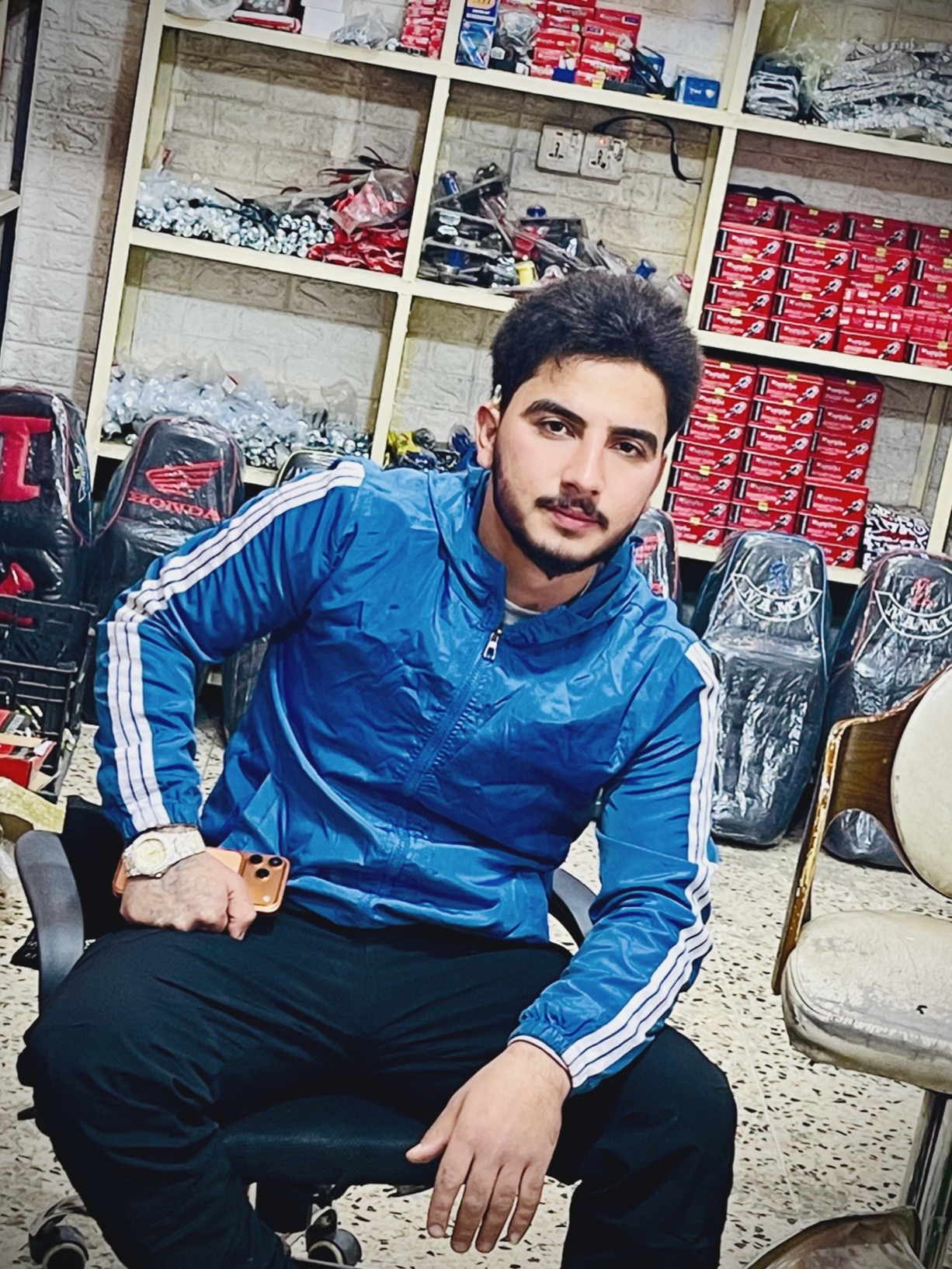 @Anas Shex Tahir
