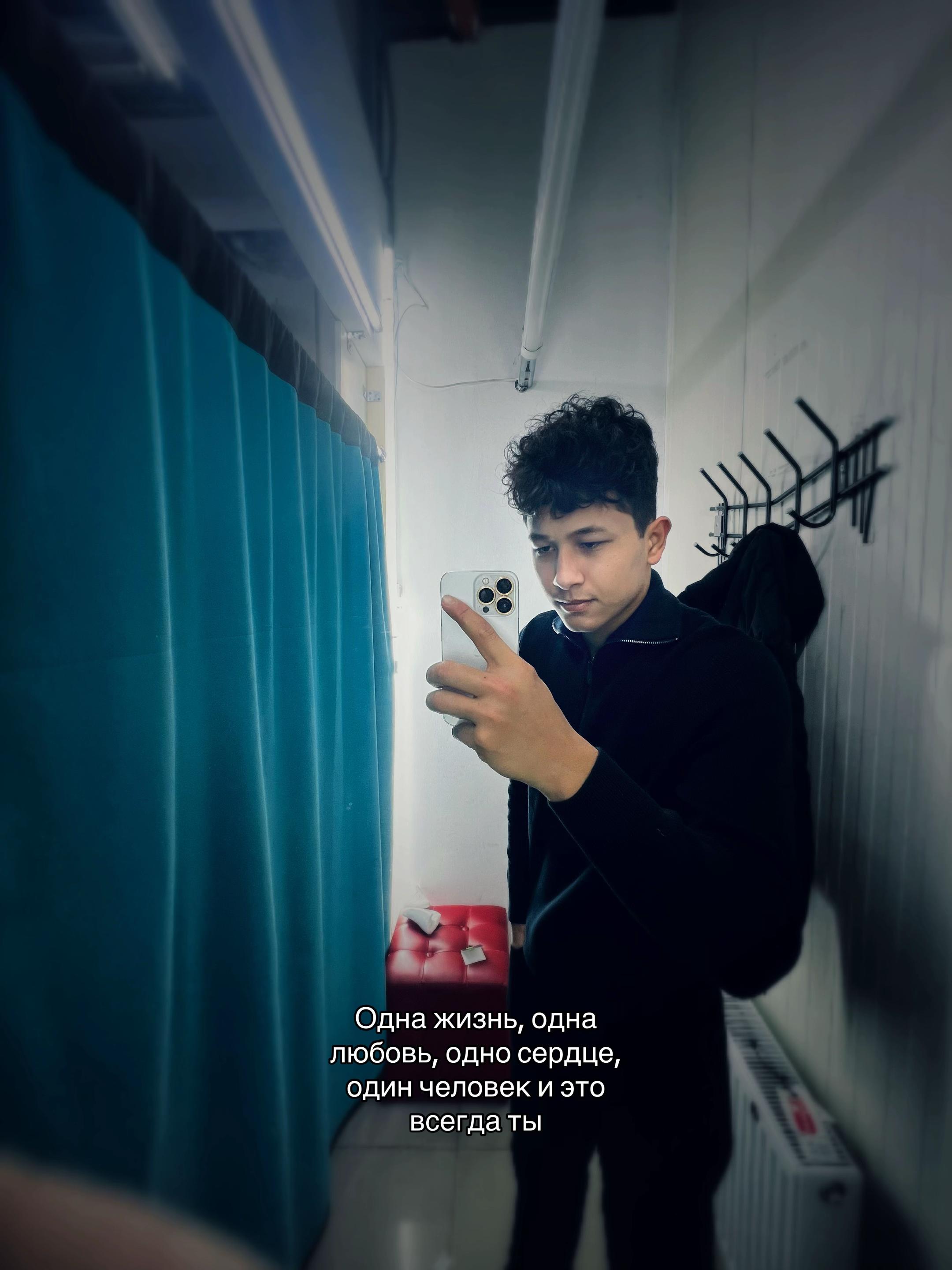 @Базара нету