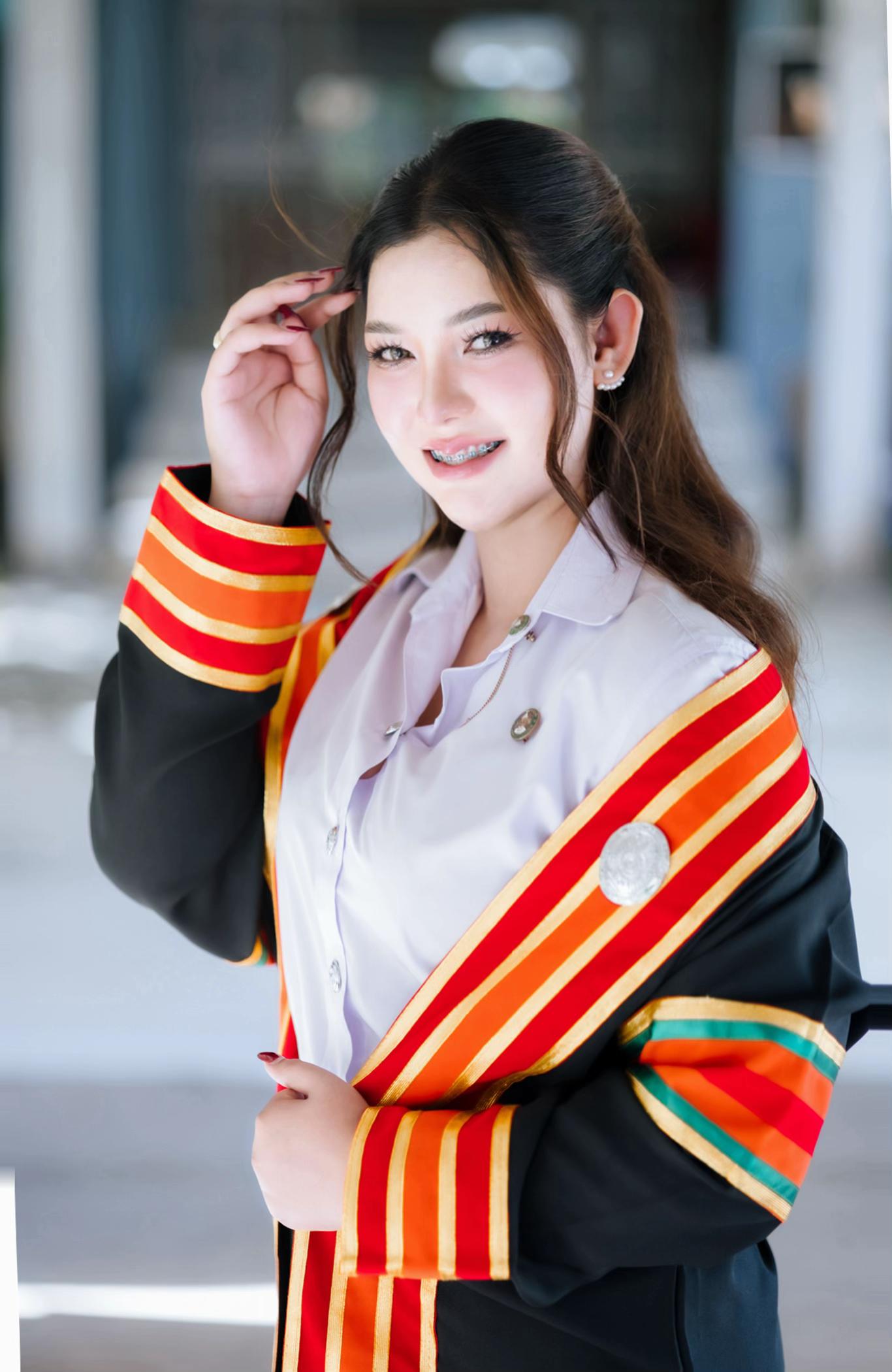 @โมเมย์.💋