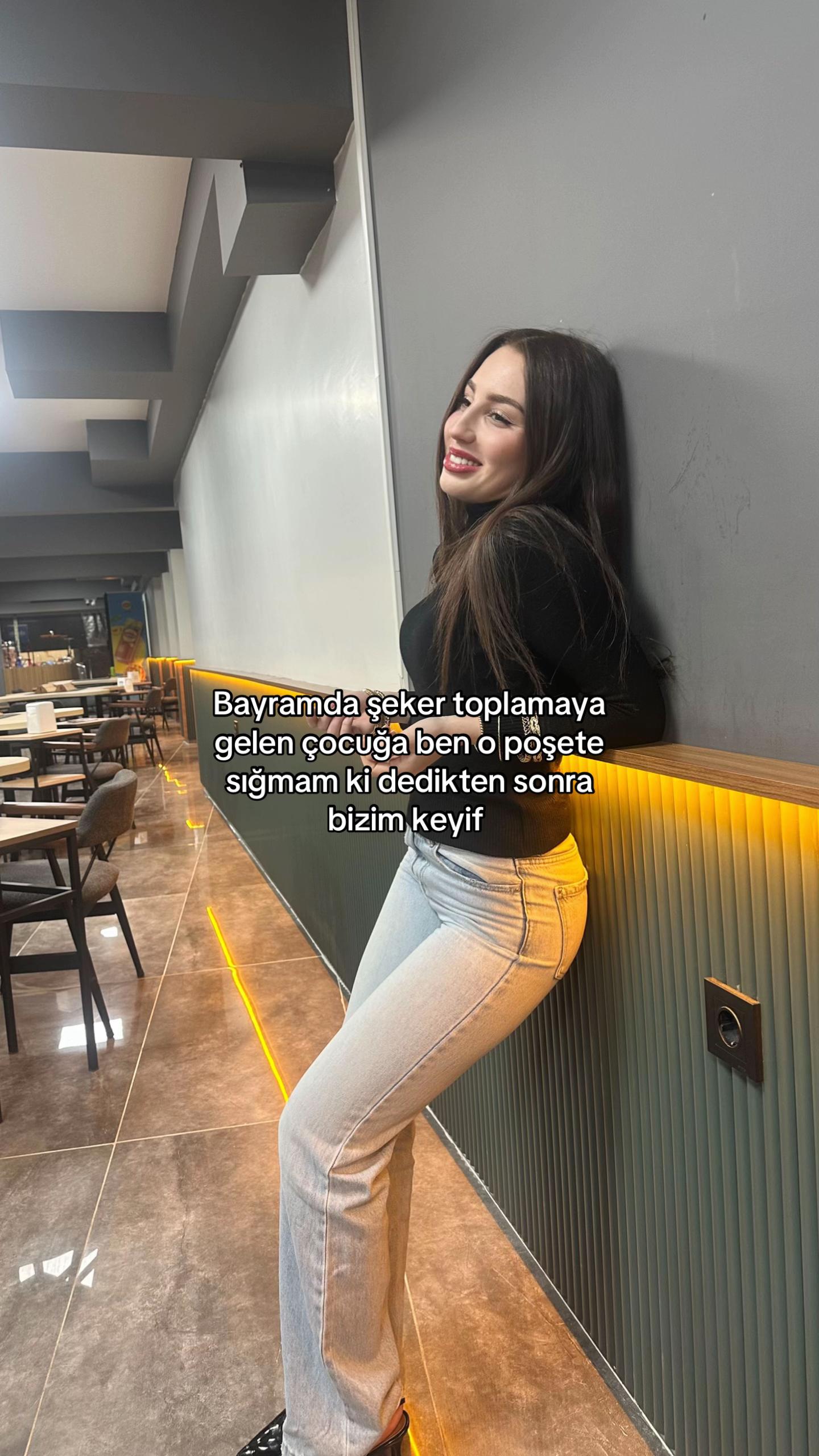 @elif.kocat&uuml;rk