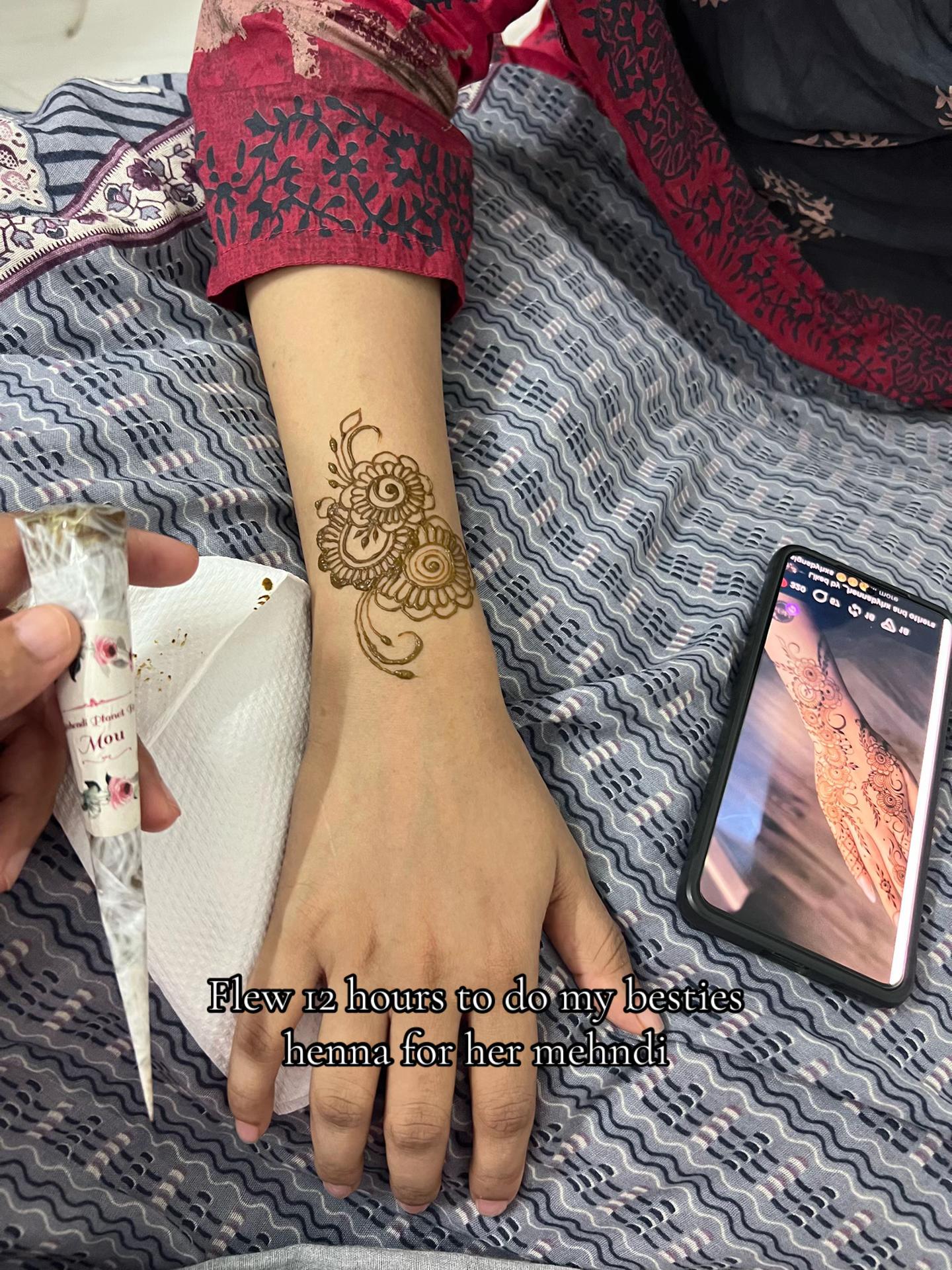 @🌿Massage & Henna🌿
