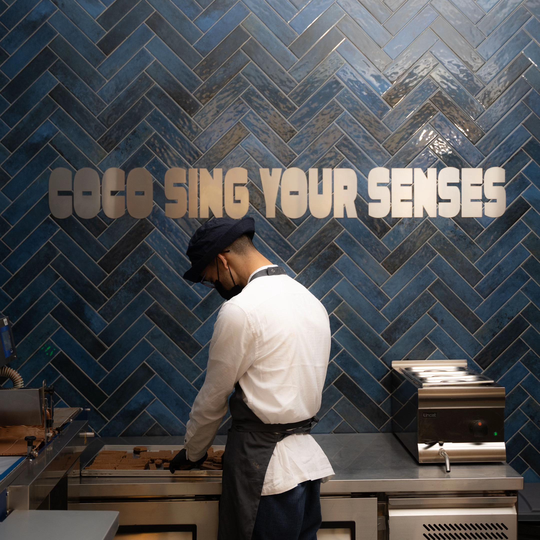 @COCOBAR