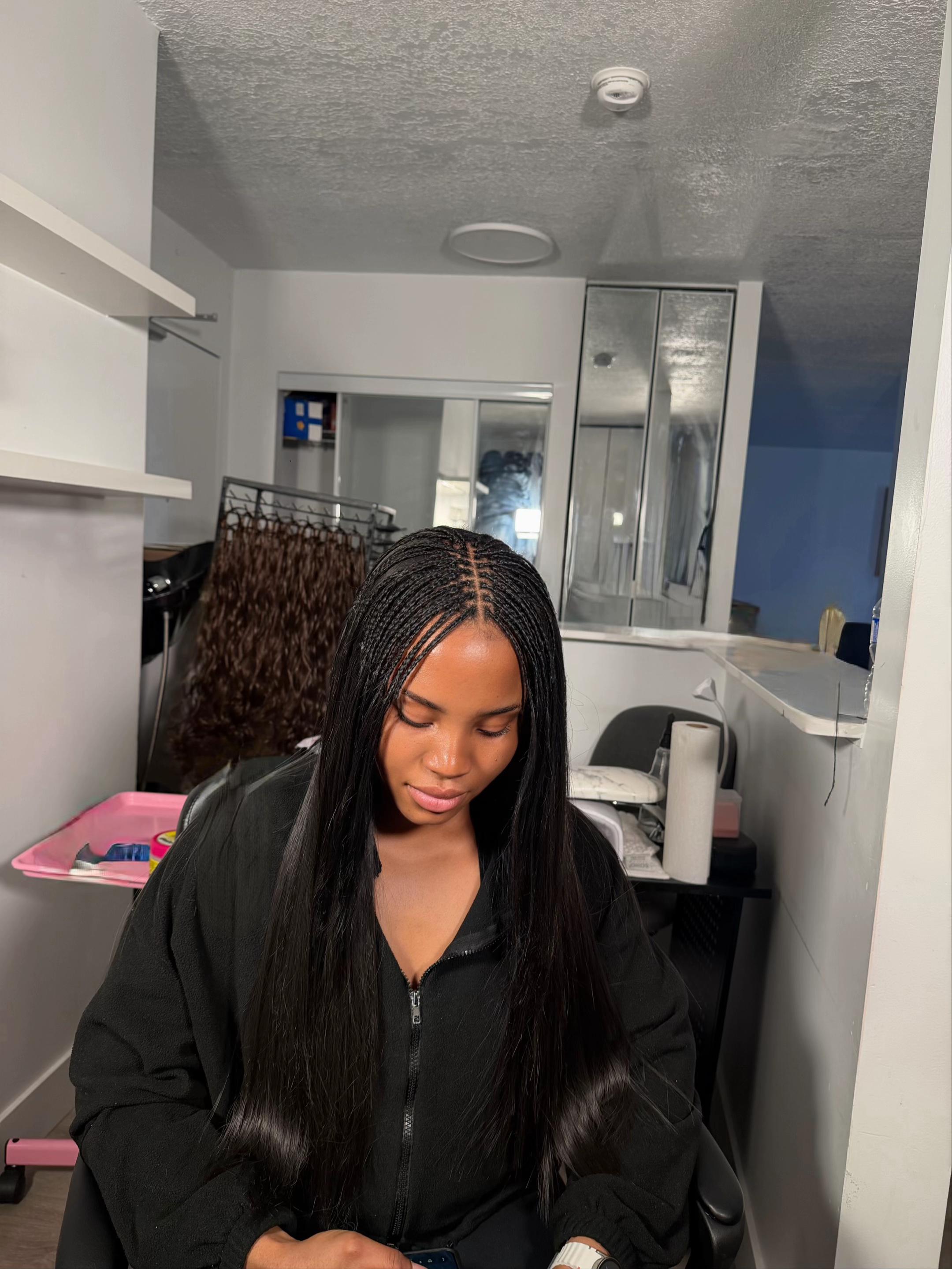 @Hairbylily Edmonton 🇨🇦