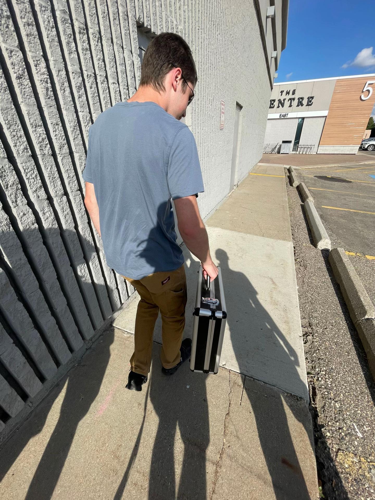 @henryguydude