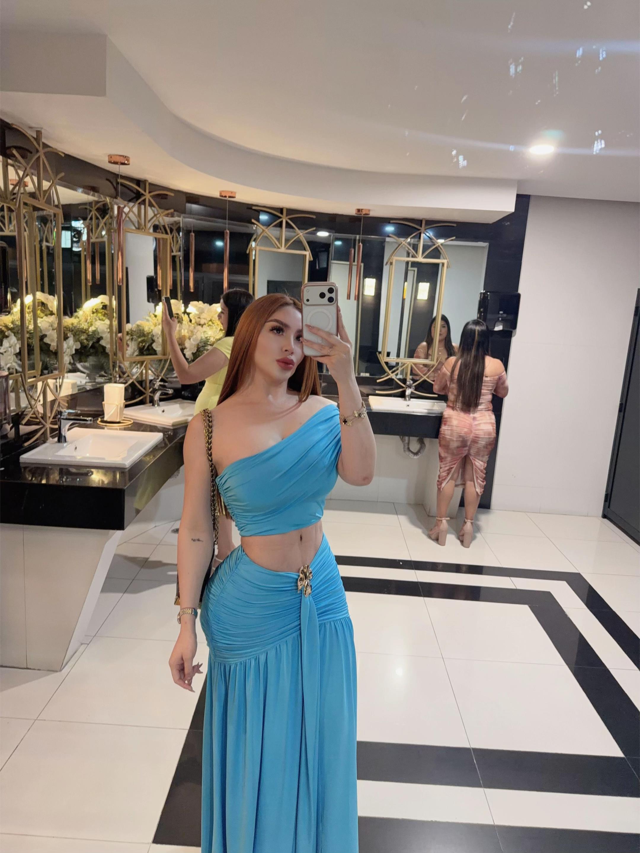 @Adriana Castro ✨