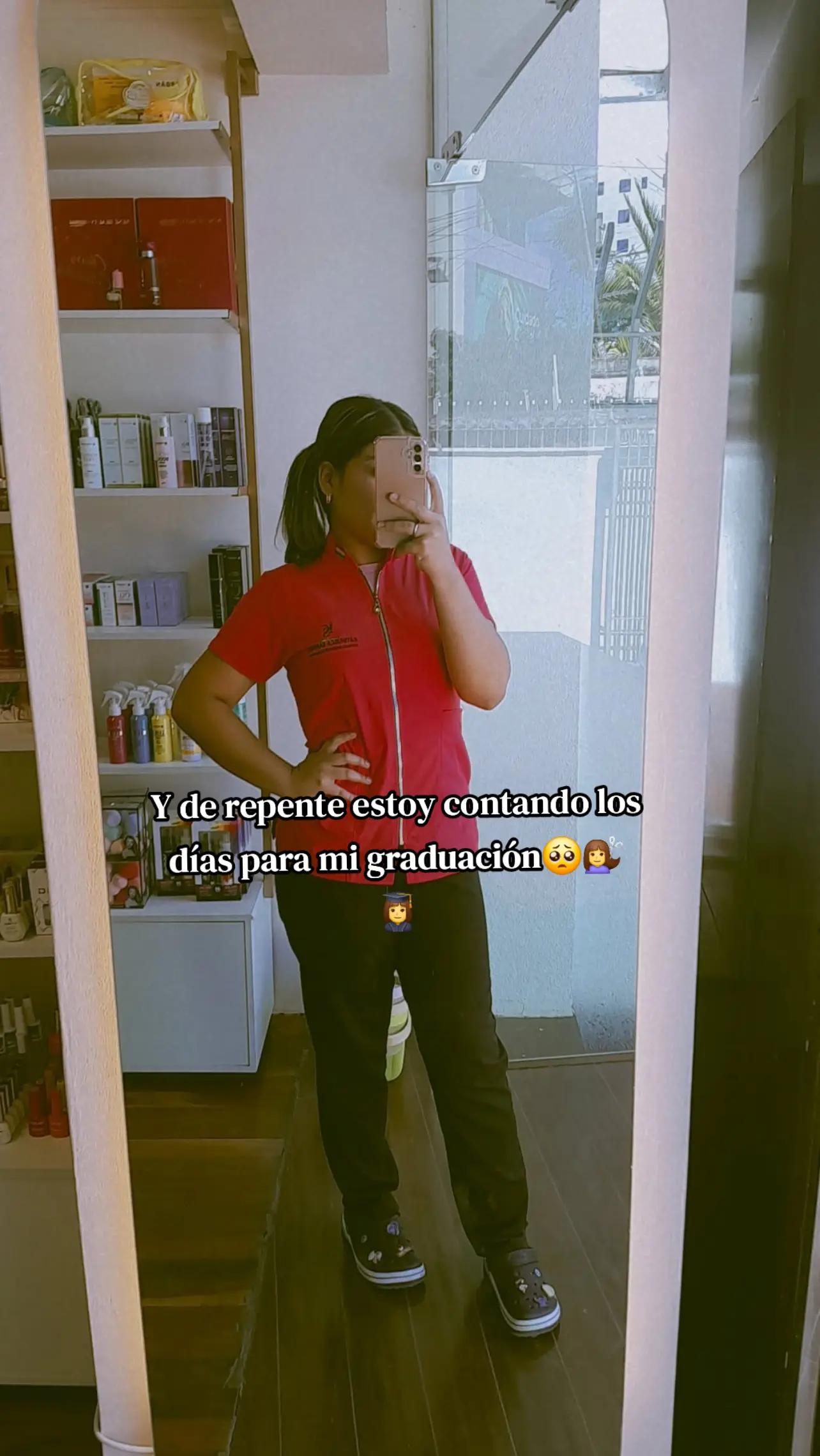 @♡𝓒𝓪𝓻𝓵𝓲𝓽𝓪 ♡🦩