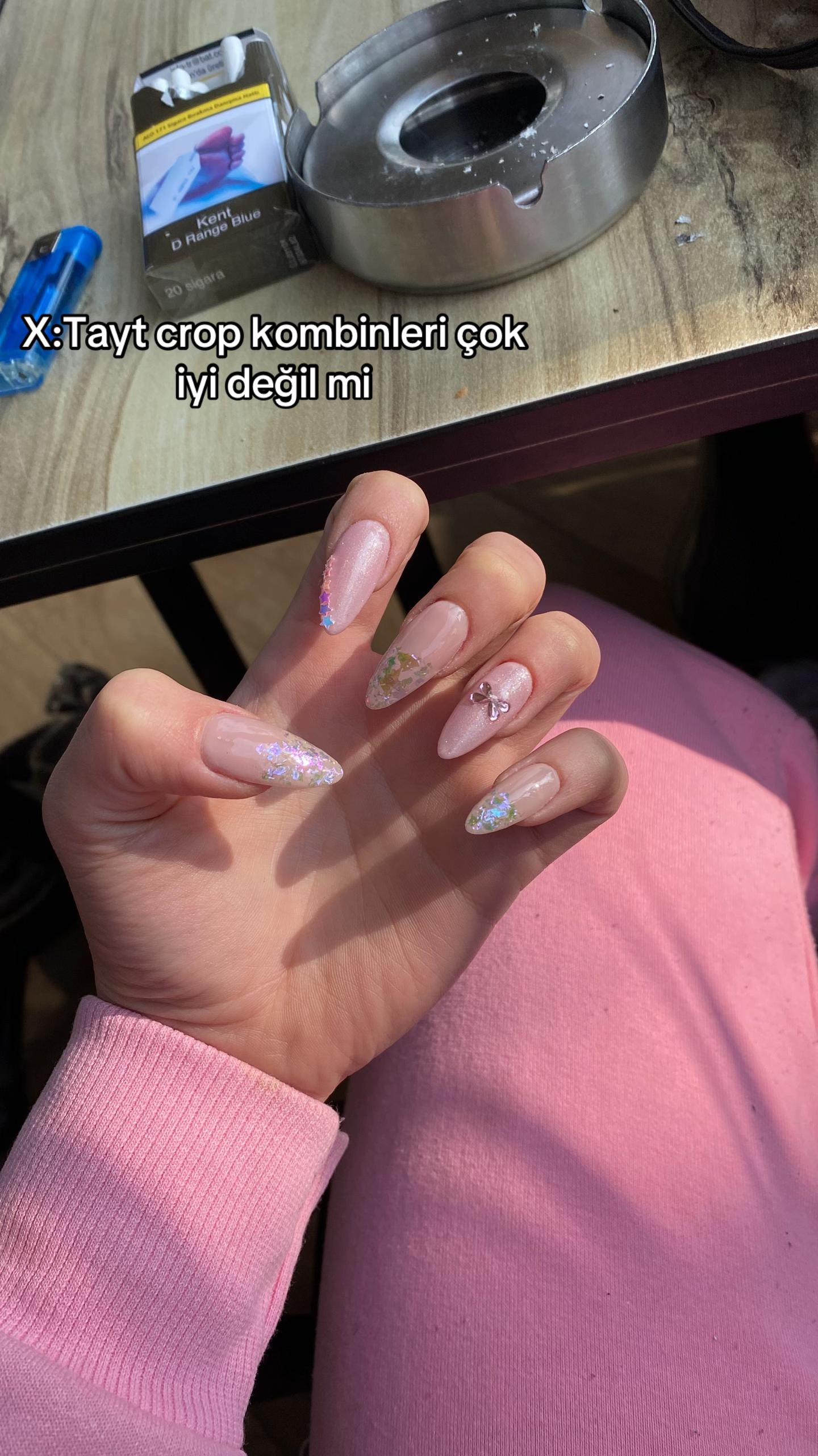 @✨