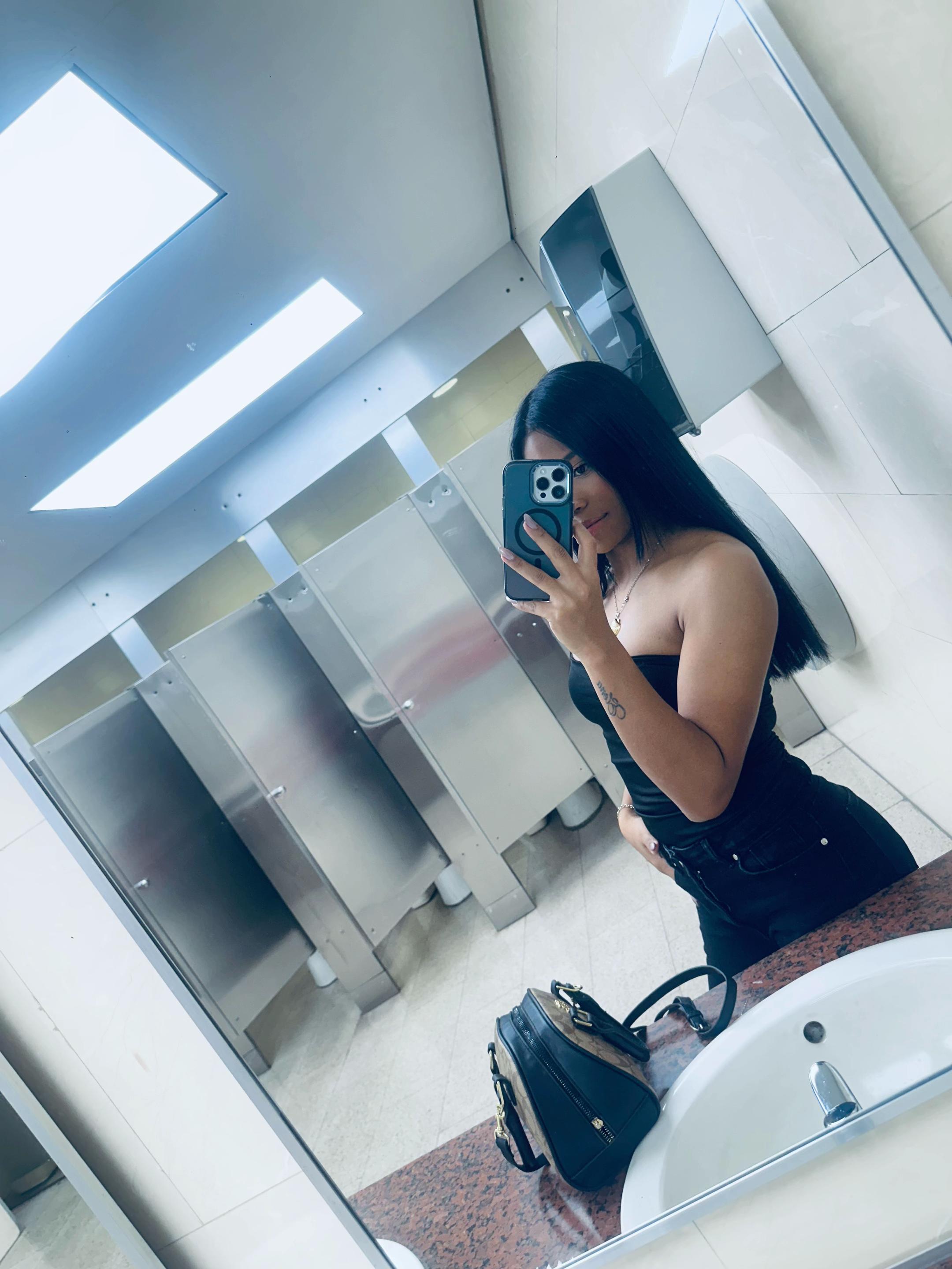 @Marivi🫦