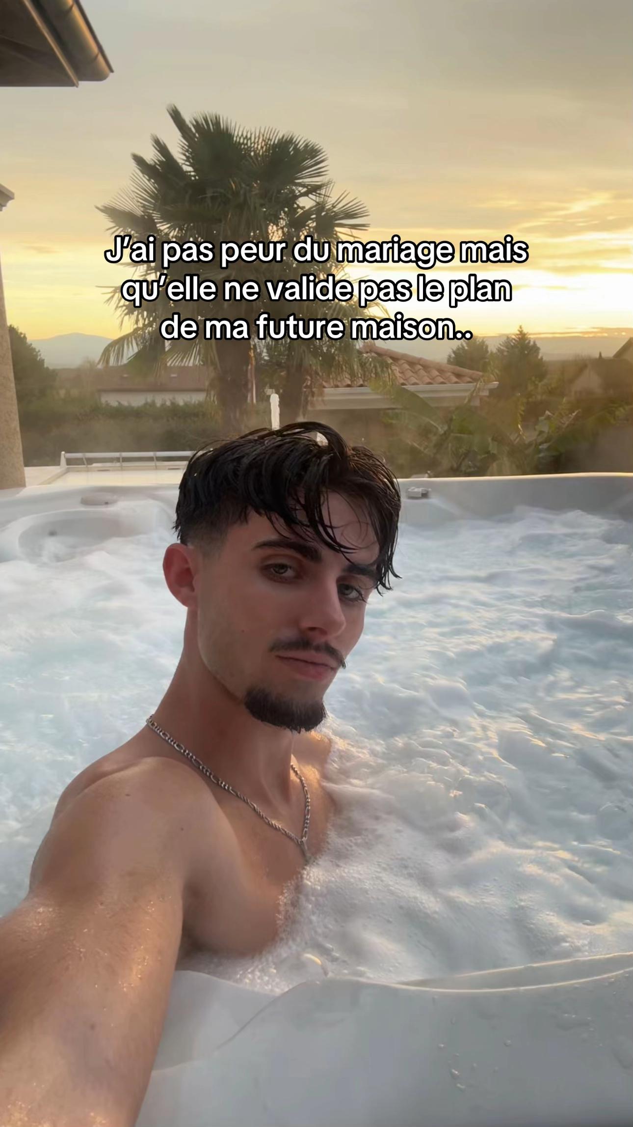 @lucas