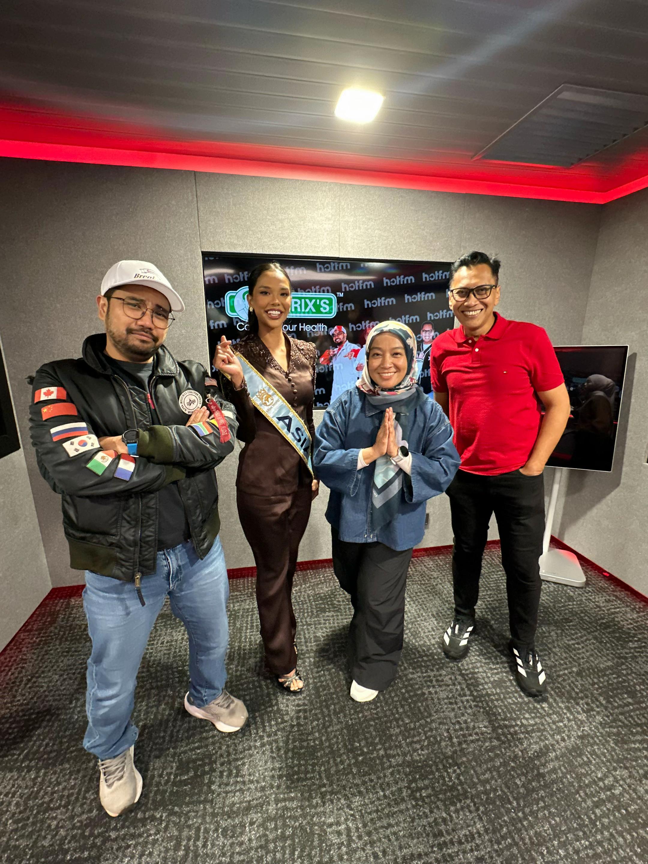 @Hot FM