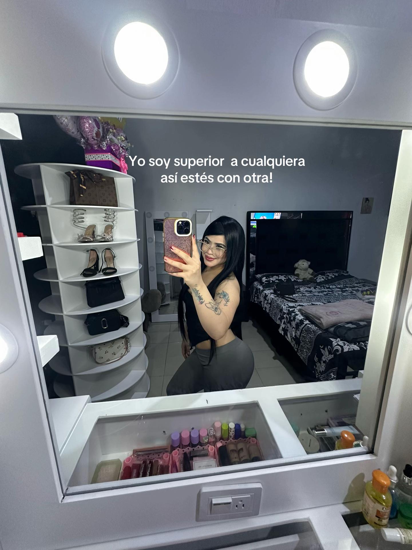 @Mari&oacute;n Cristina