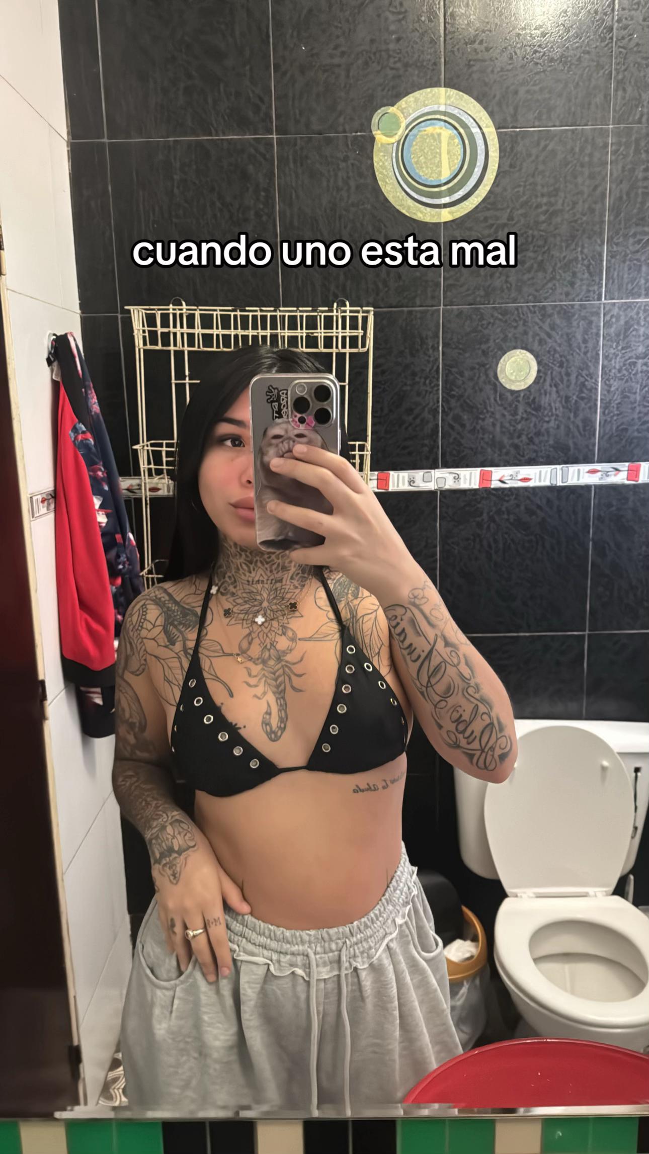 @Lara abril 🐈⬛