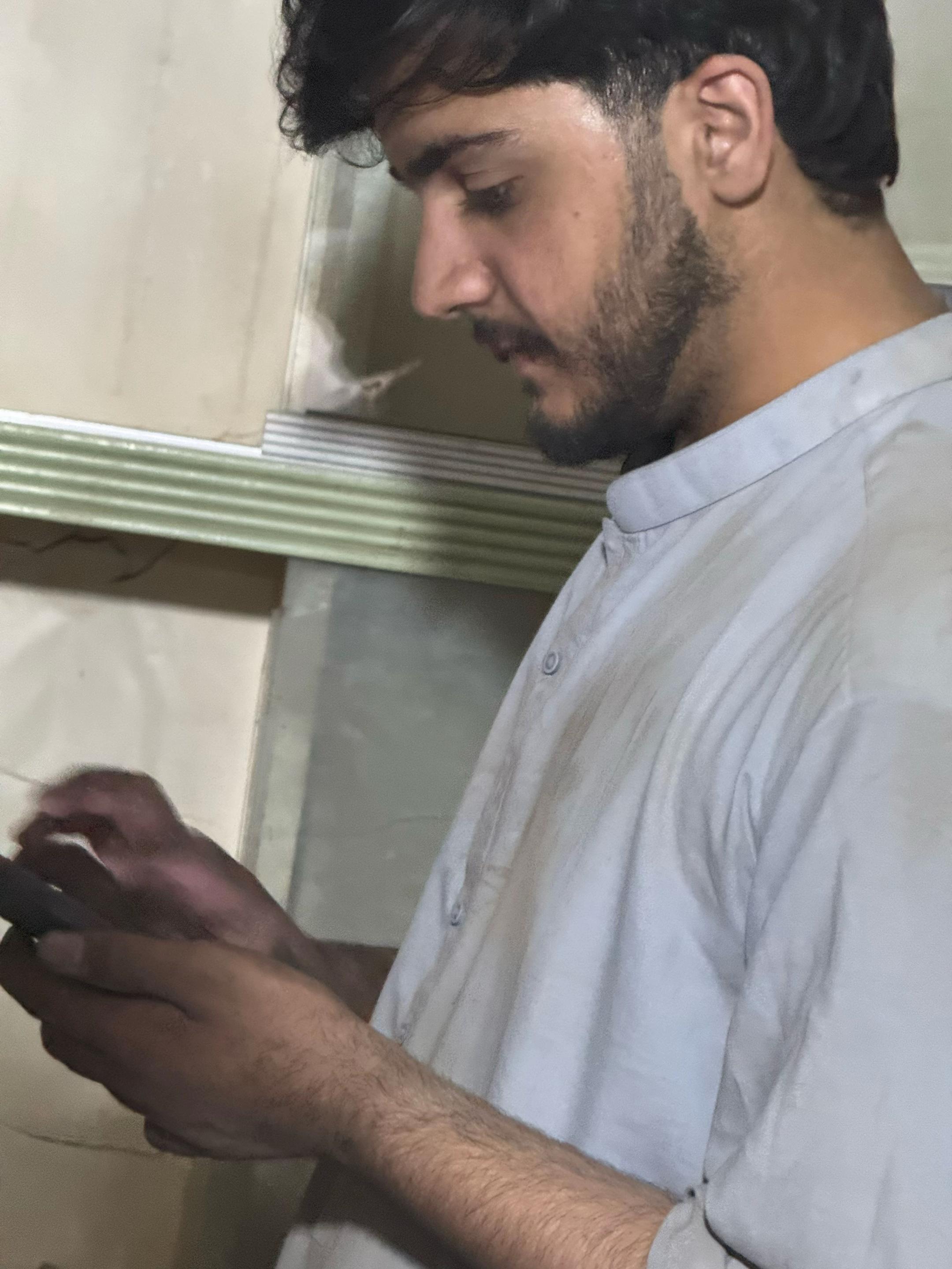 @SAIF MOBILES BANNU 🍎