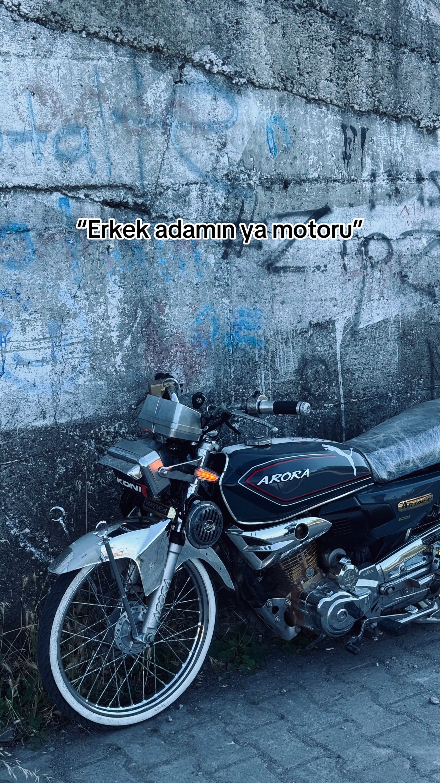 @S~