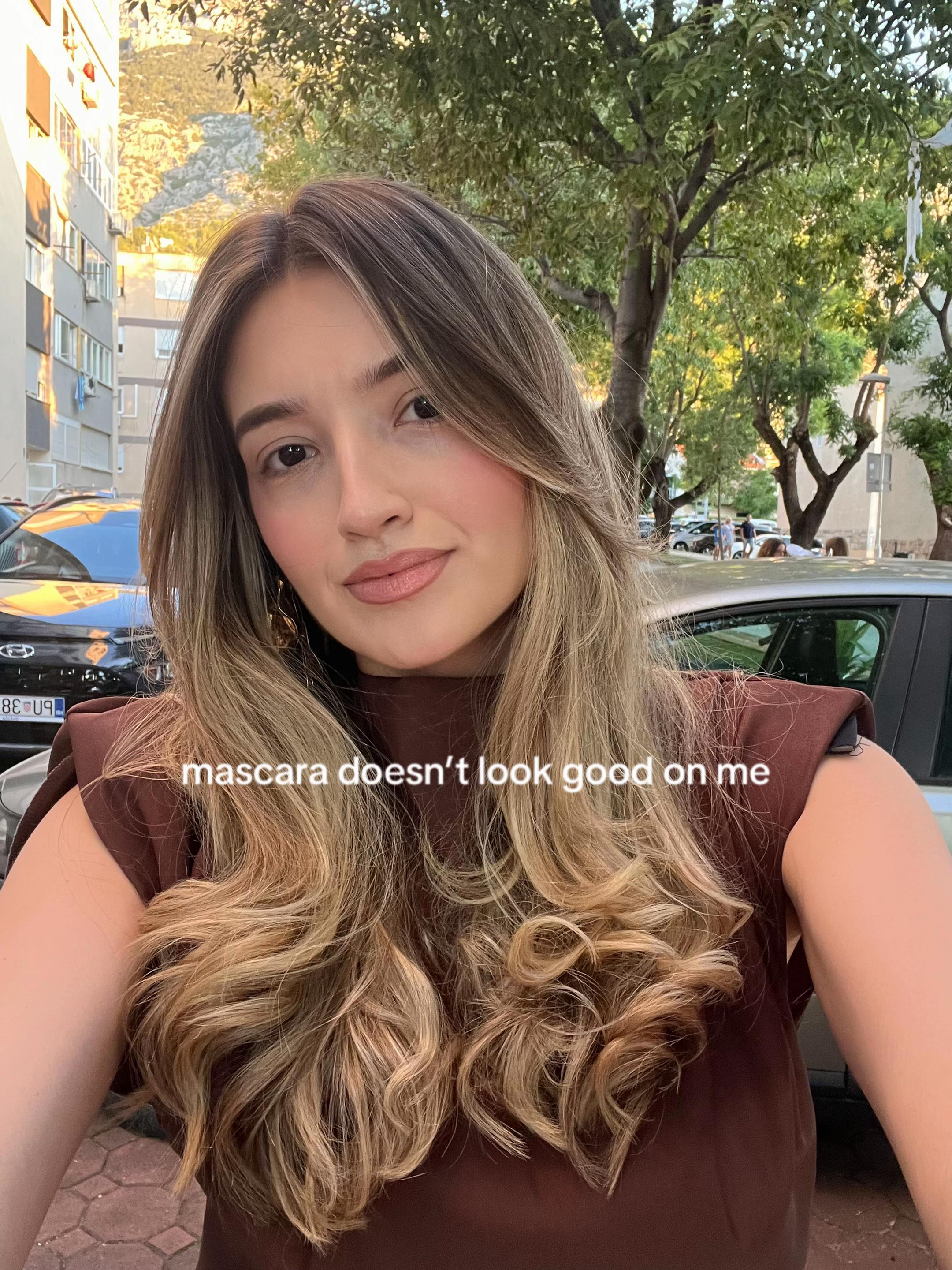 @mlleiiva