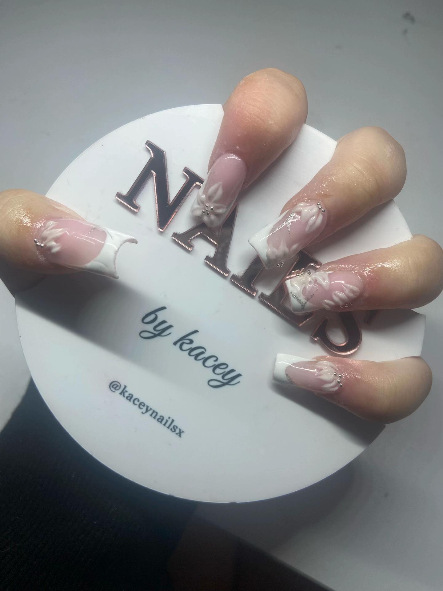 @Kaceynails