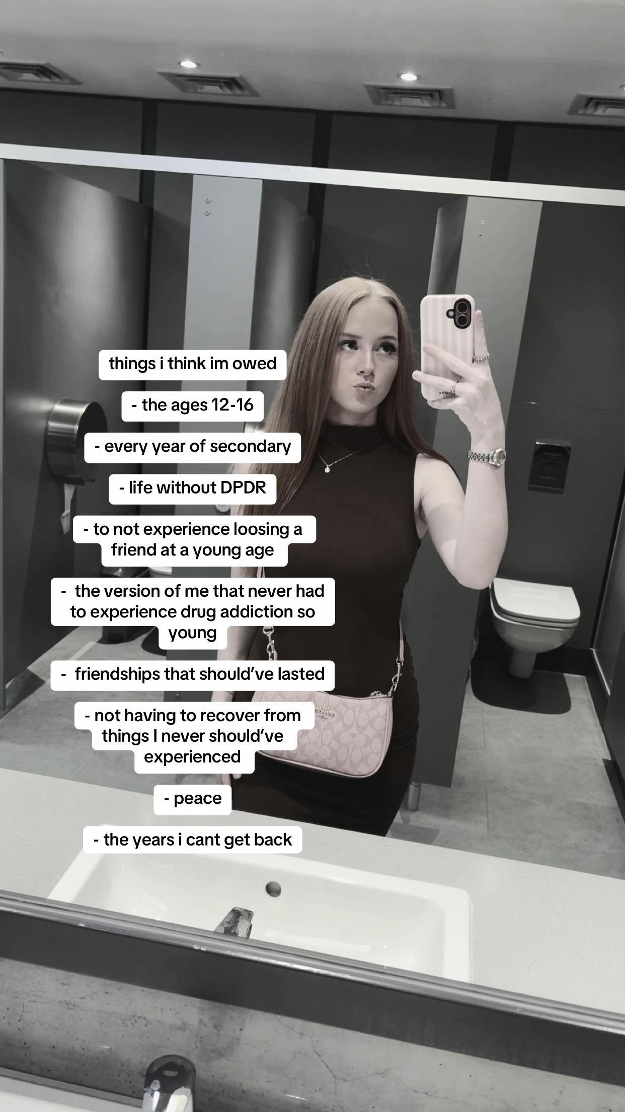 @phoebe x