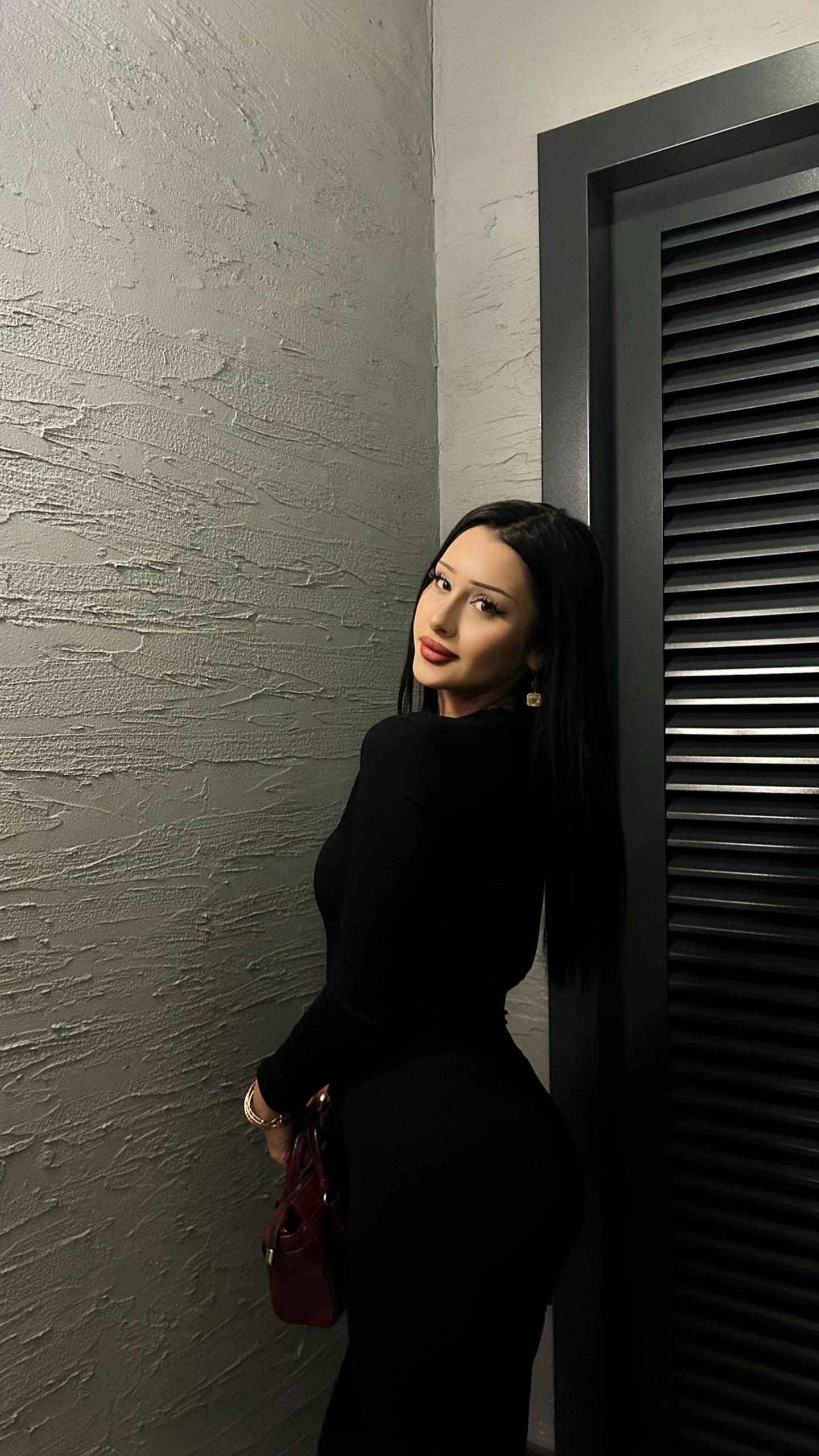@latina momy