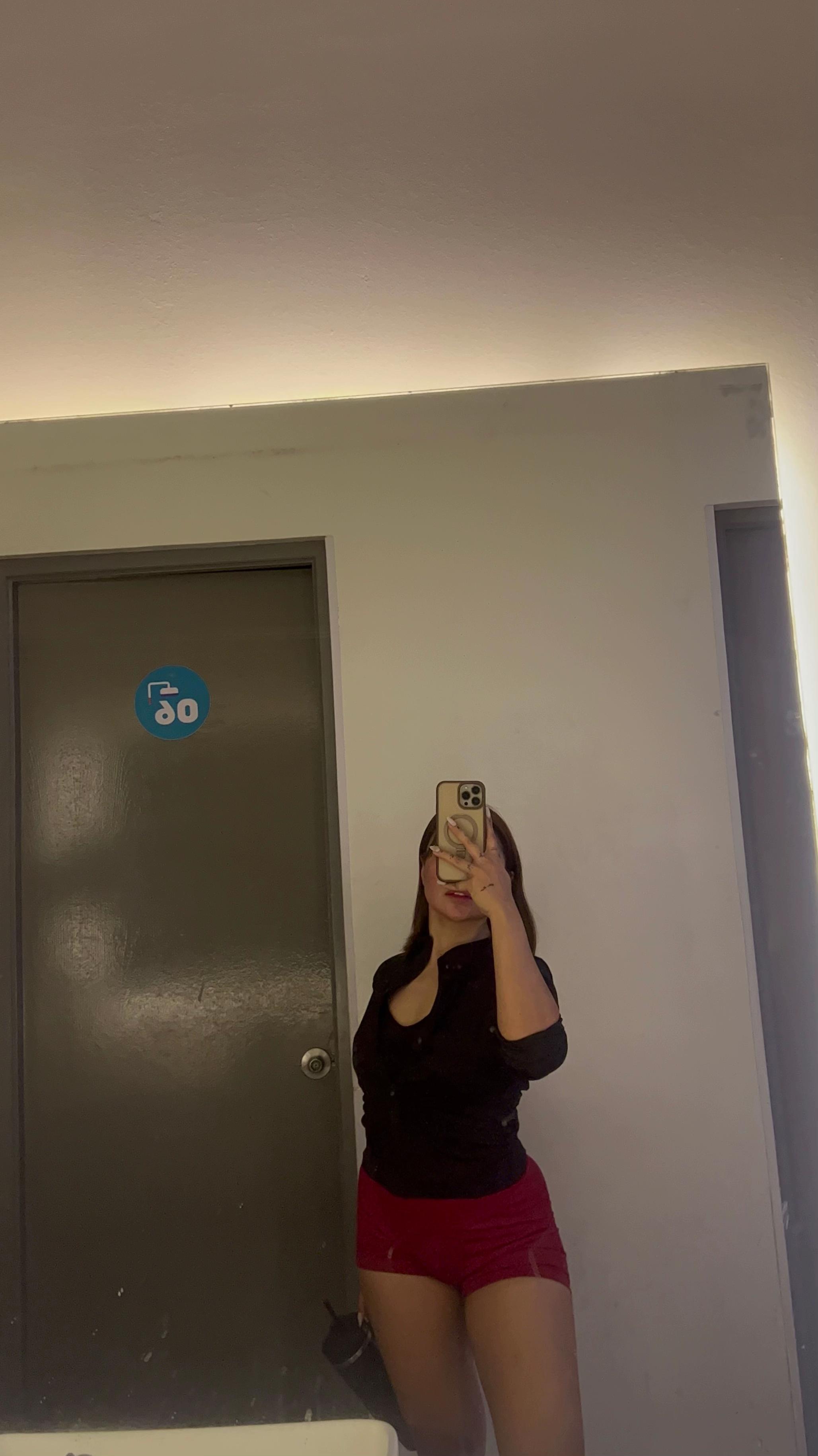 @April Corteguerra