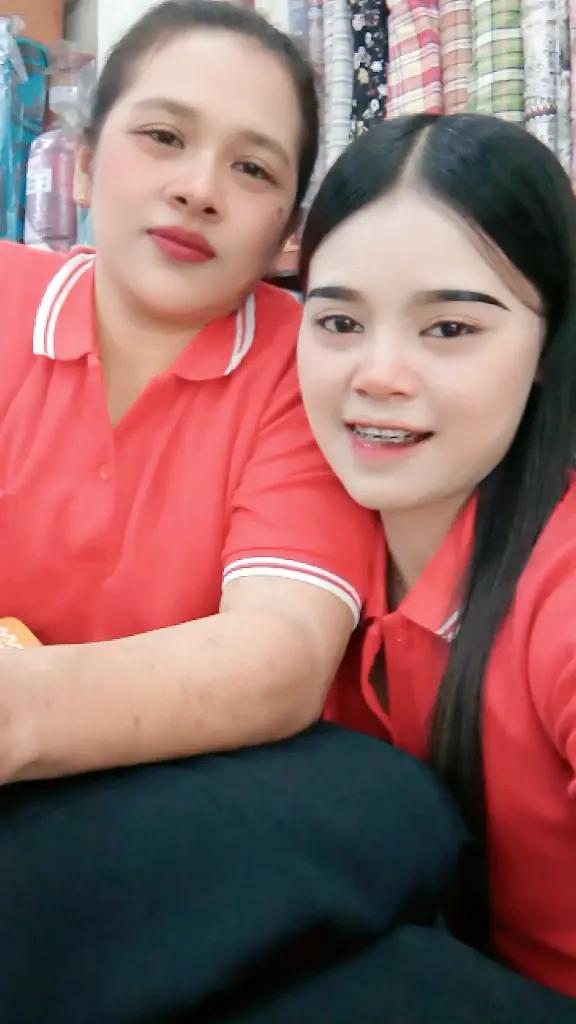 @Mama Indah😜
