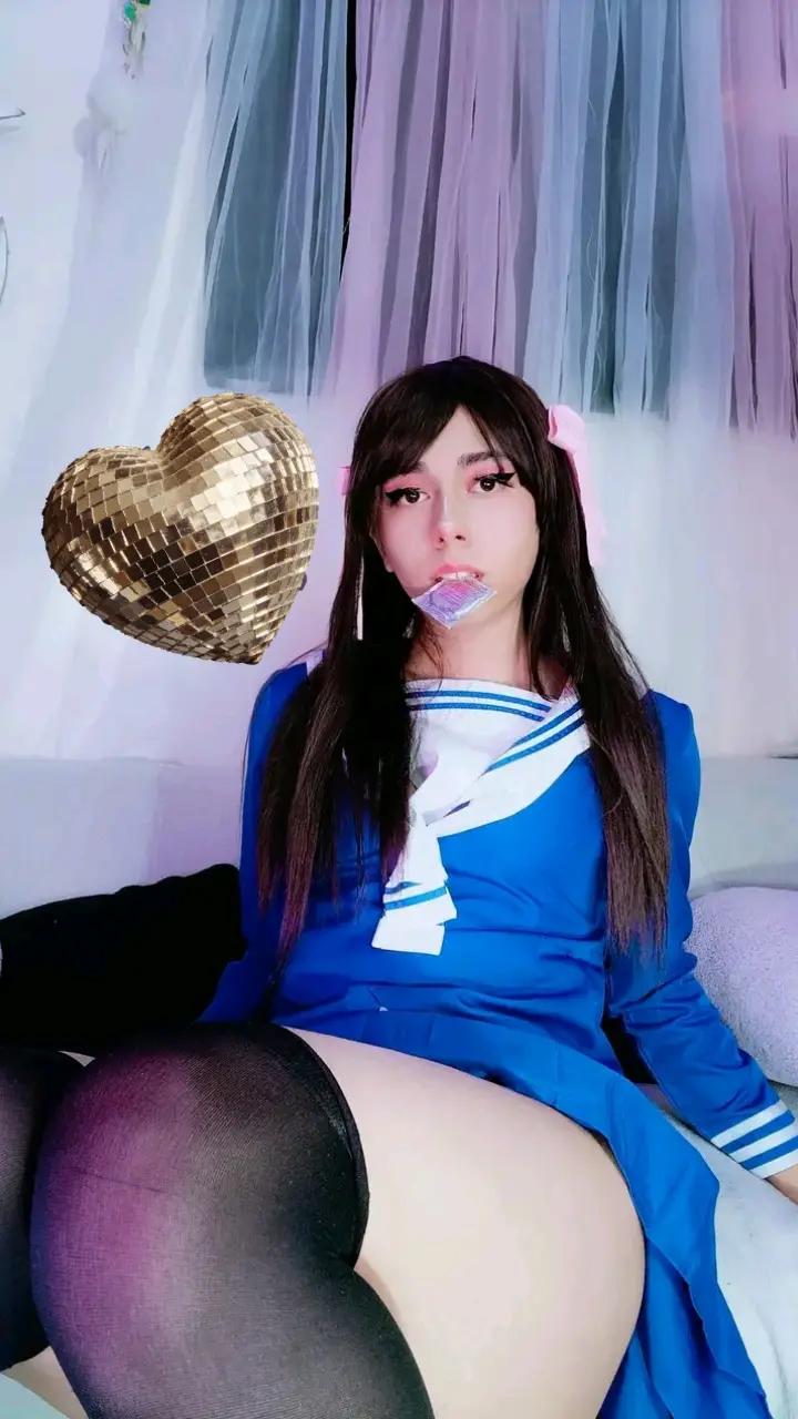 @Sofia Momo