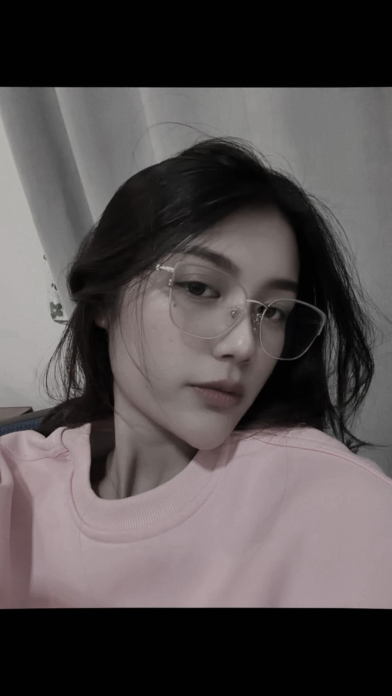 @H🧸