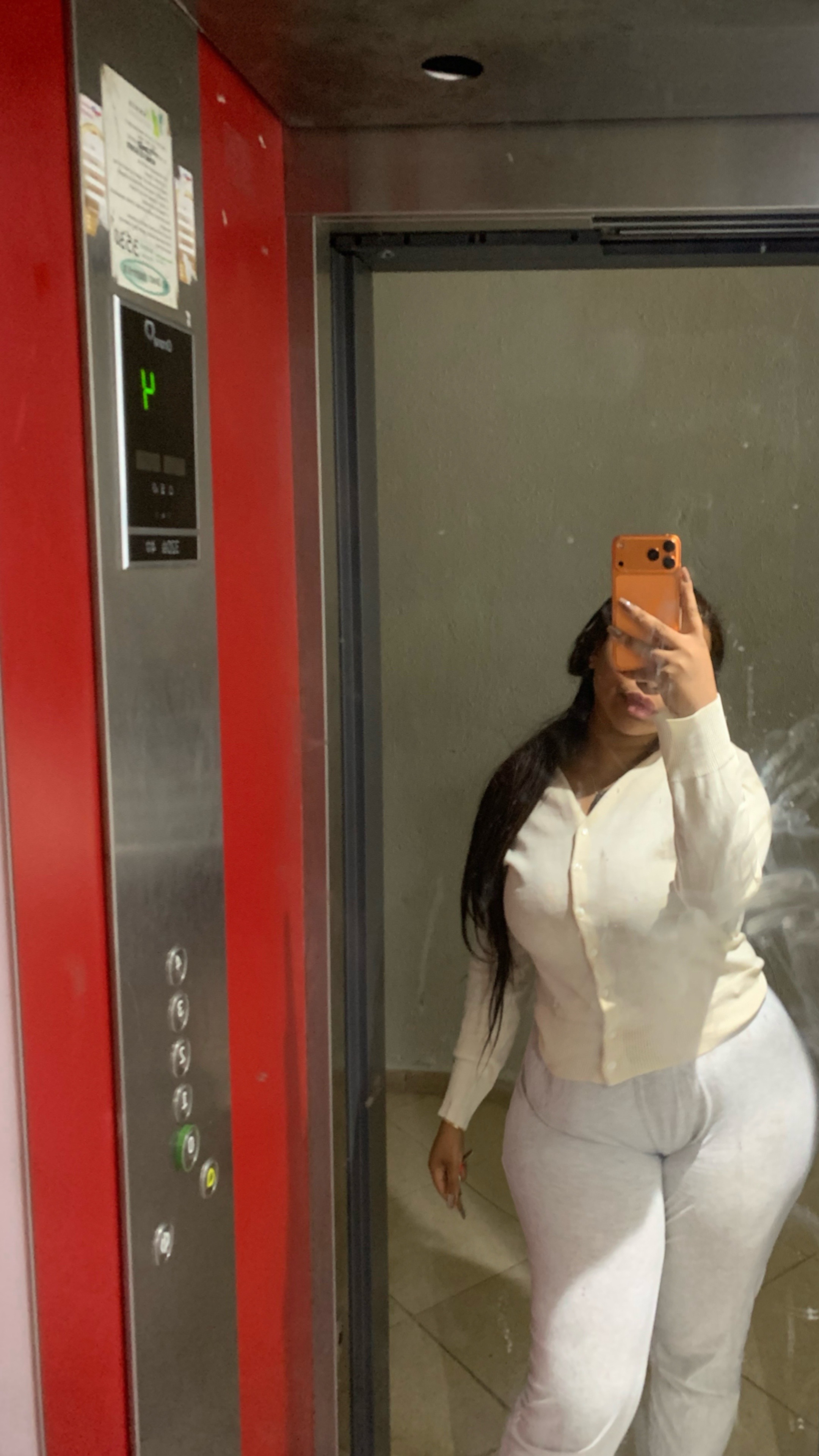 @alae___riis